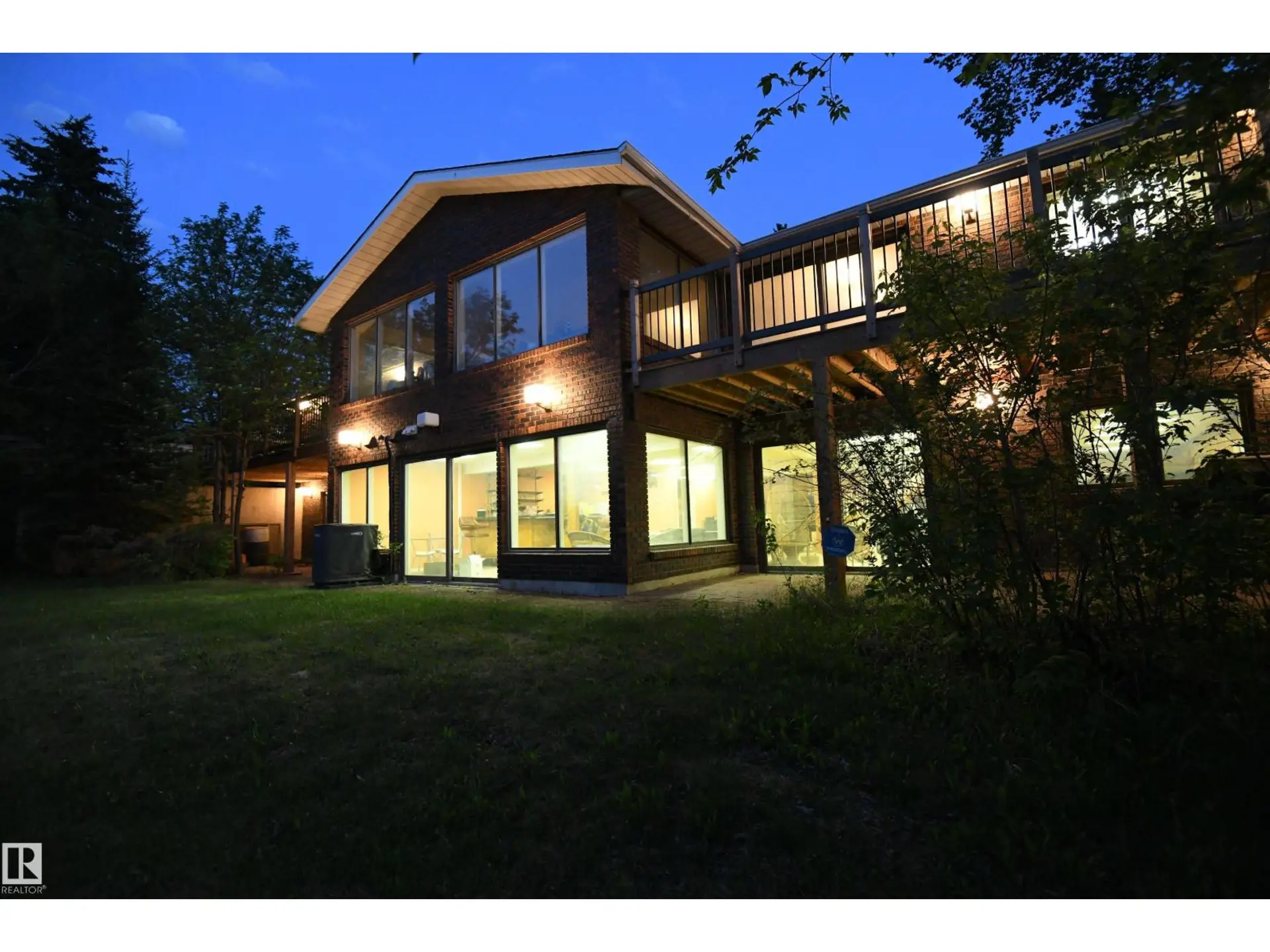 4108 106B AV NW - Image 4