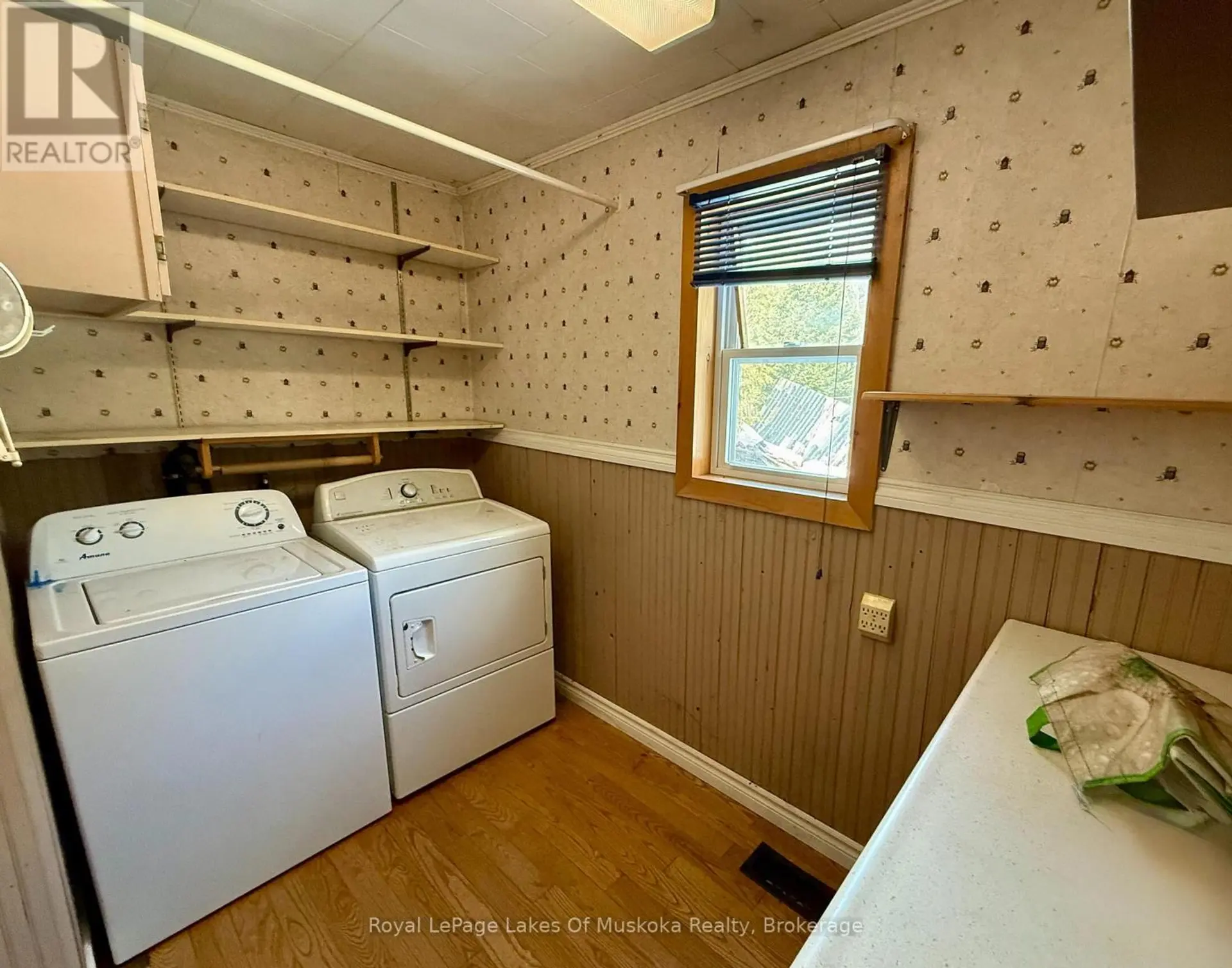 1071 NAISMITH ROAD - Image 12