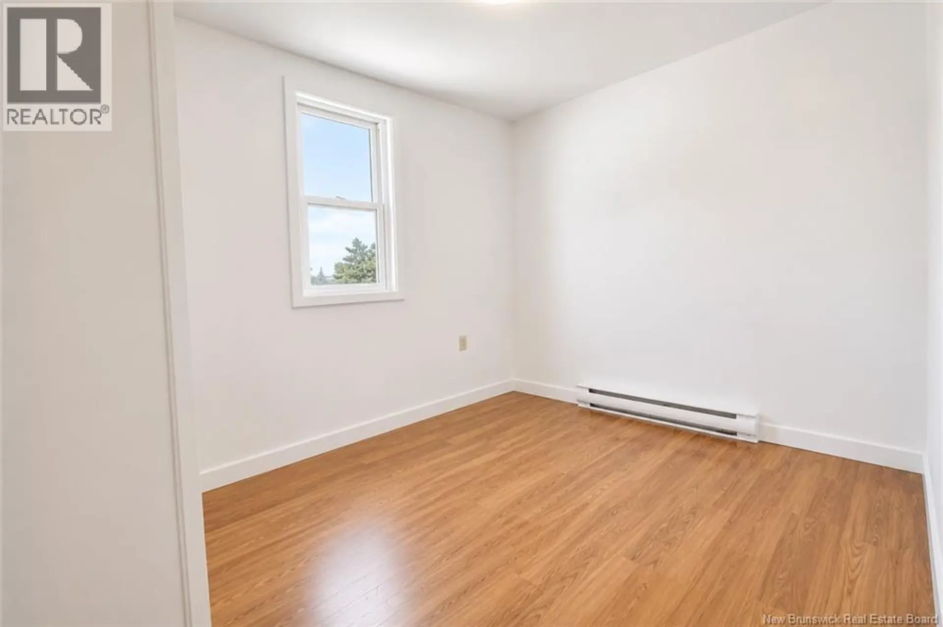69 Bellevue - Image 11