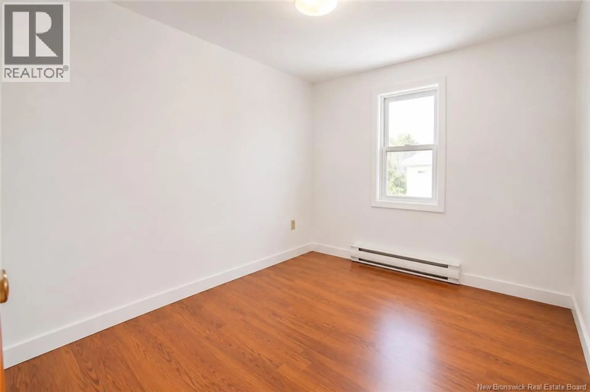 69 Bellevue - Image 13