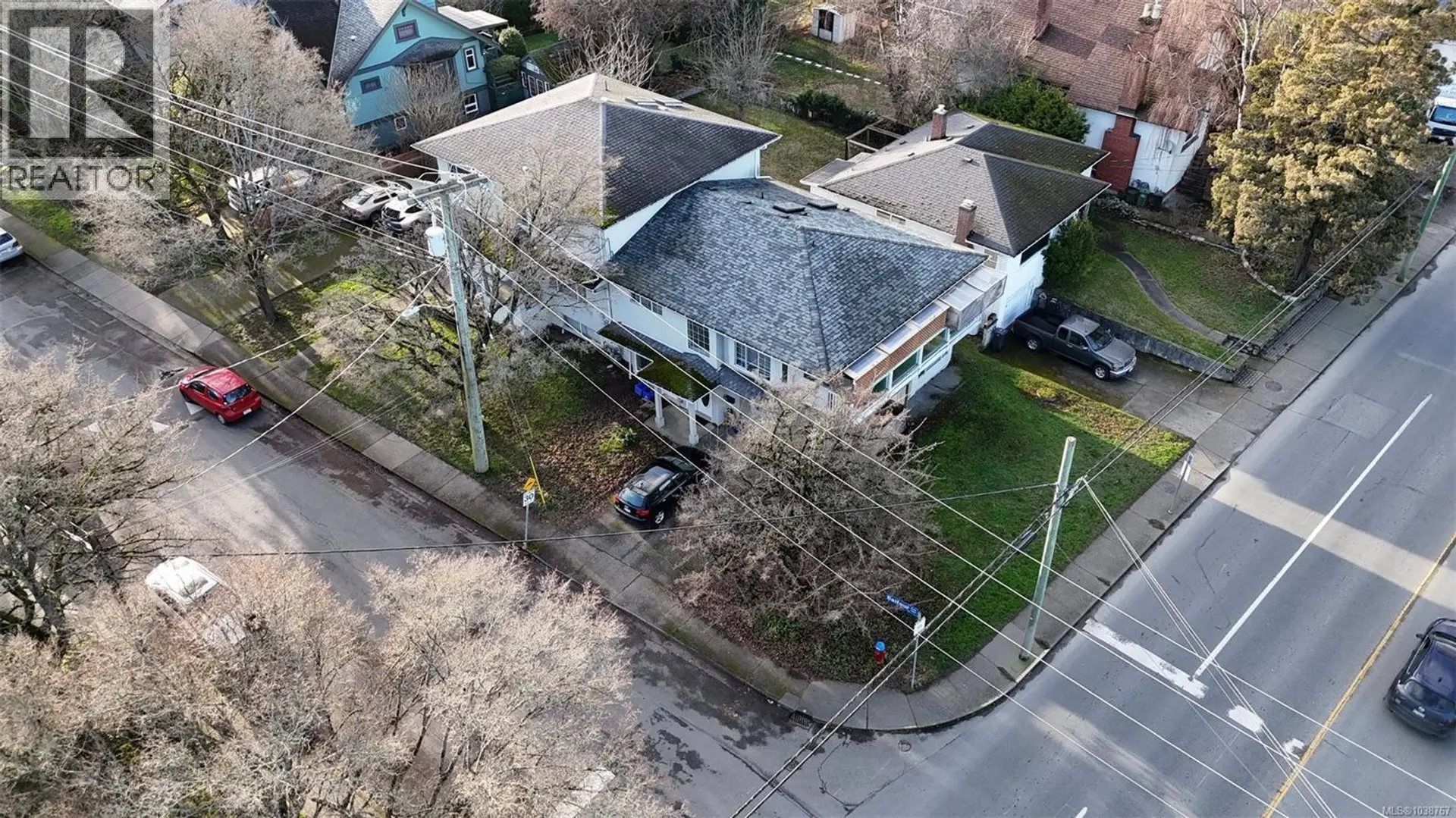 Property at 3176 Balfour Ave, Victoria, BC