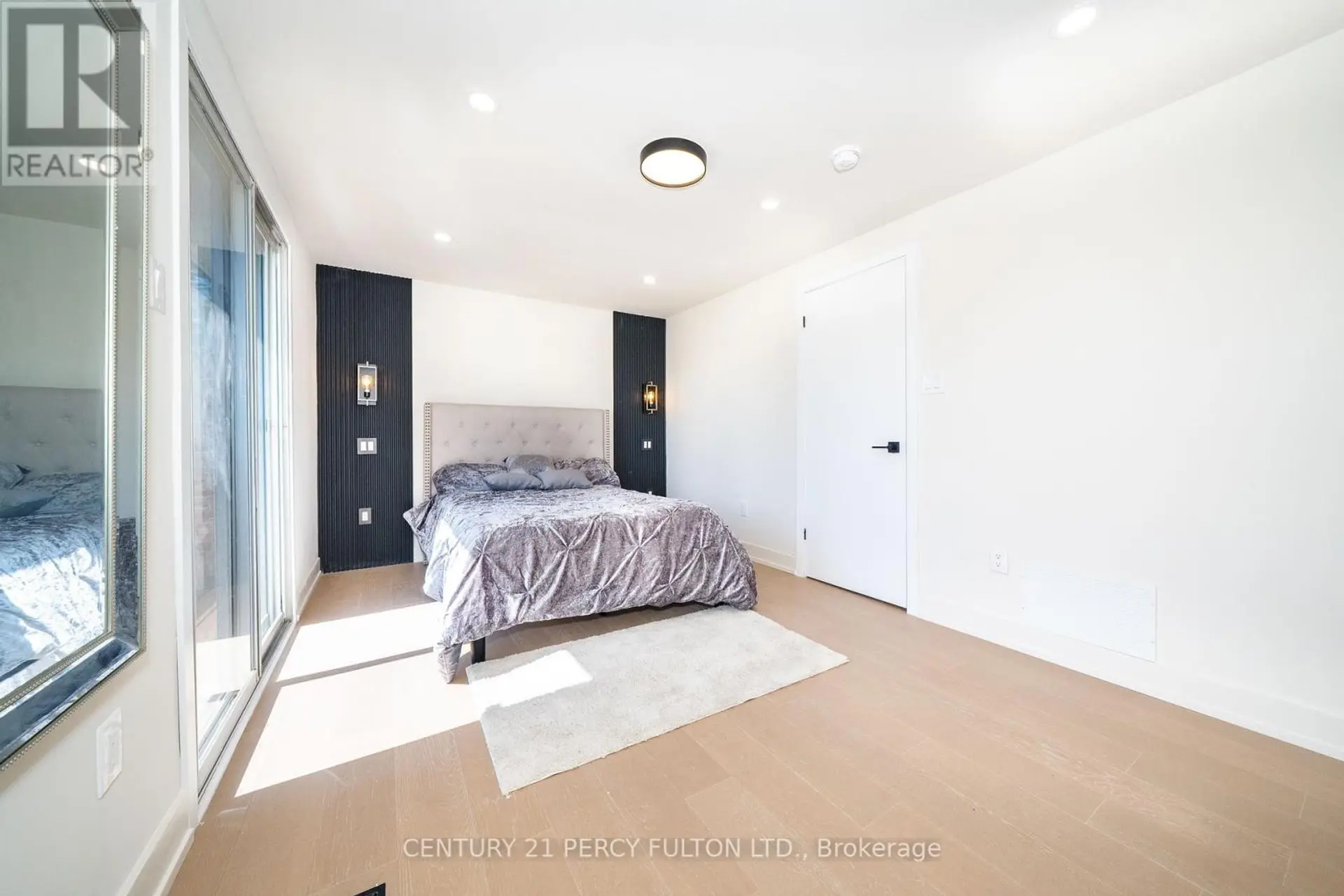 1611 GETA CIRCLE - Image 11