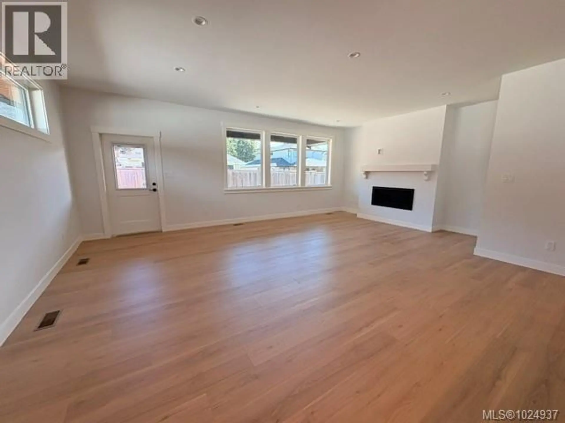 762 Sitka St - Image 7