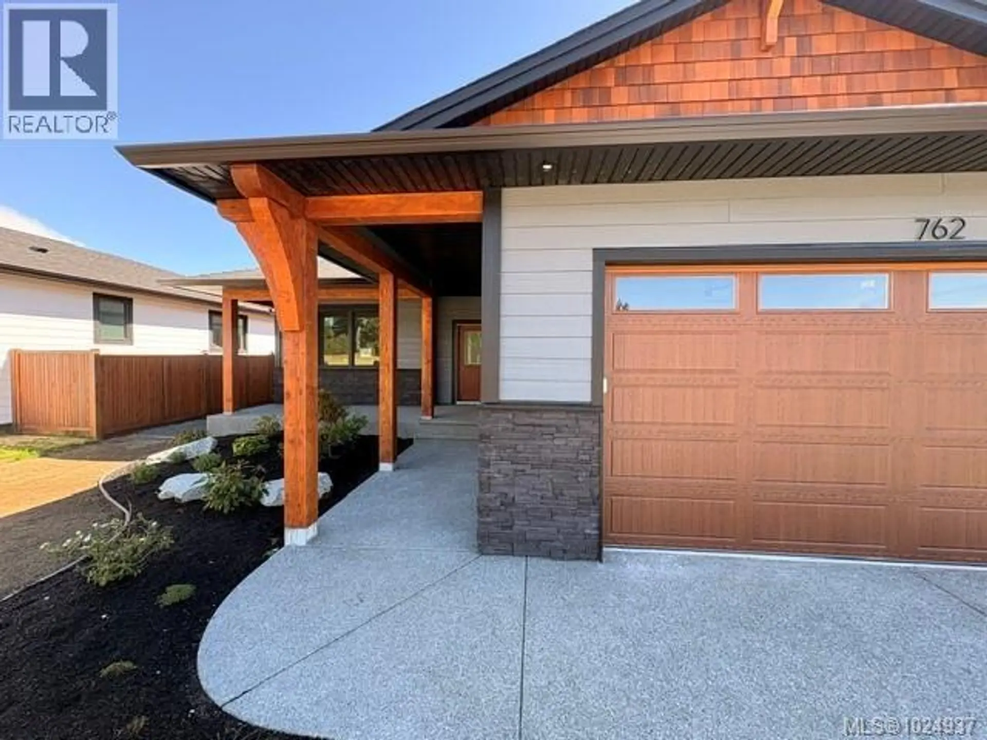 762 Sitka St - Image 3