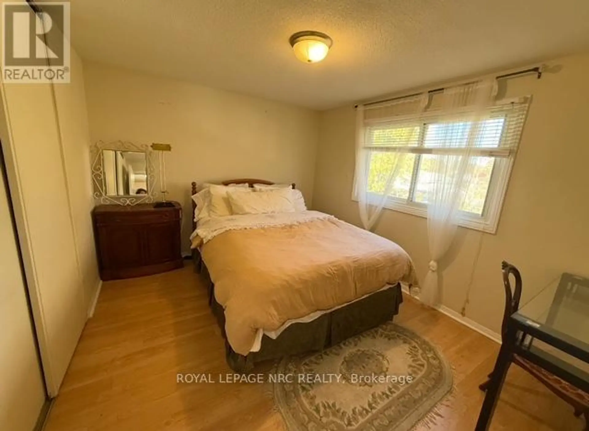 6542 BURWOOD AVENUE - Image 8