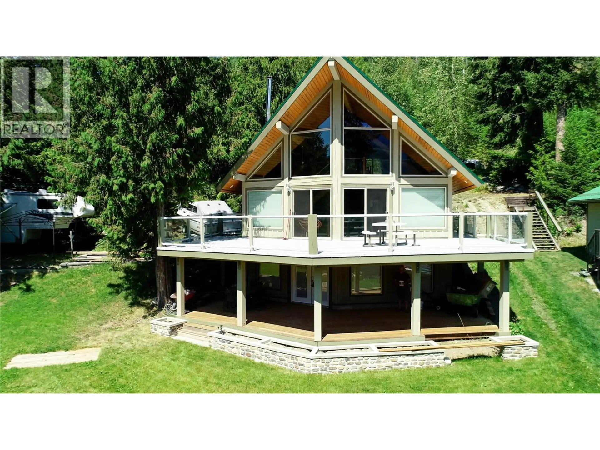 Property at #17 7540 RUSSEL  FSR Creek, Barriere, BC