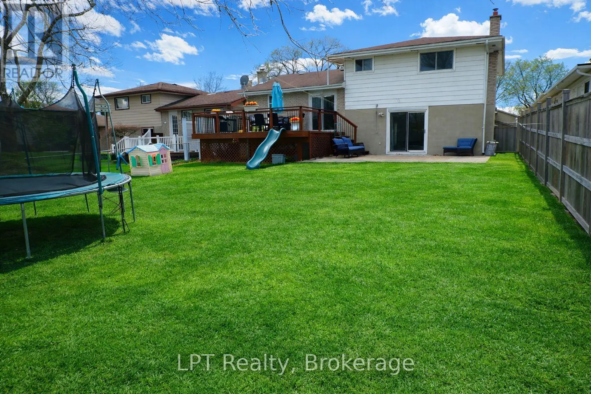 167 SINGLETON DRIVE - Image 17