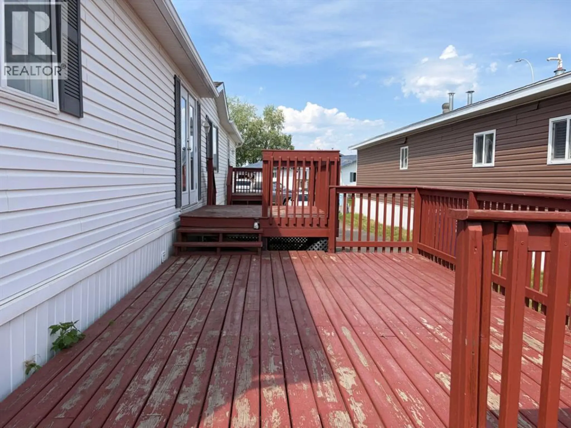300 Grandview Crescent - Image 17