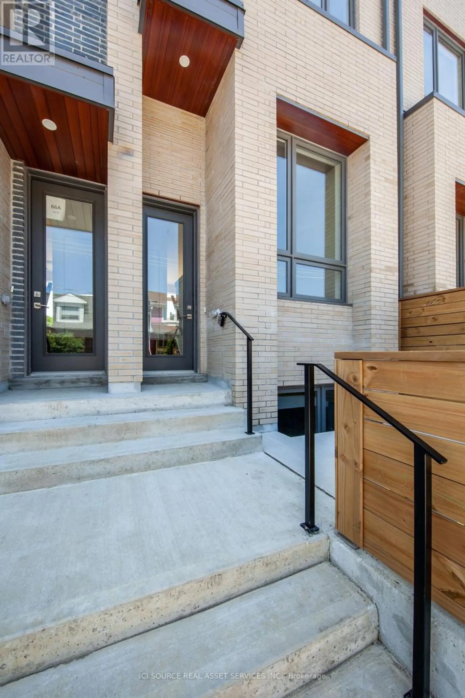 66B PERTH AVENUE - Image 1