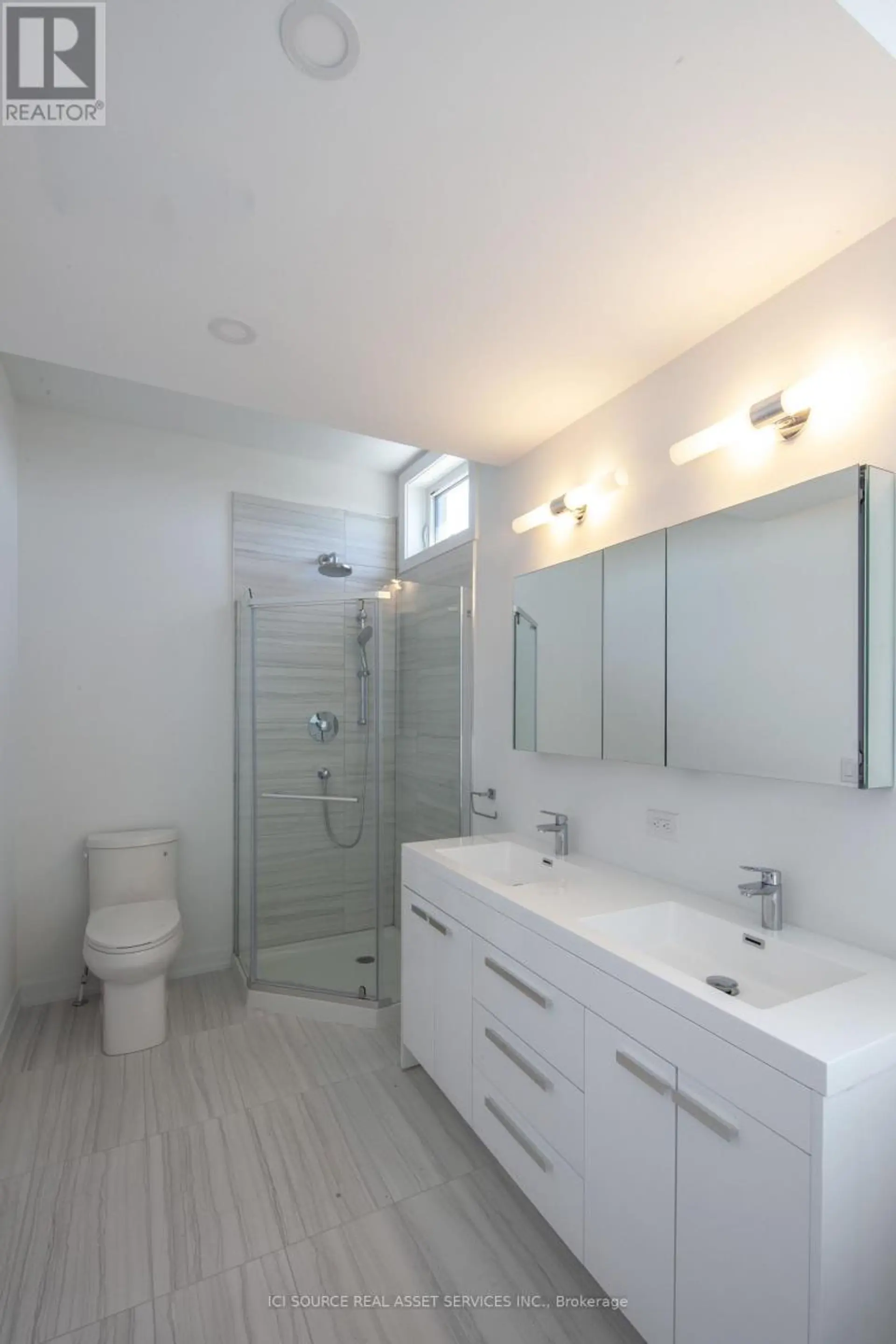 66B PERTH AVENUE - Image 11