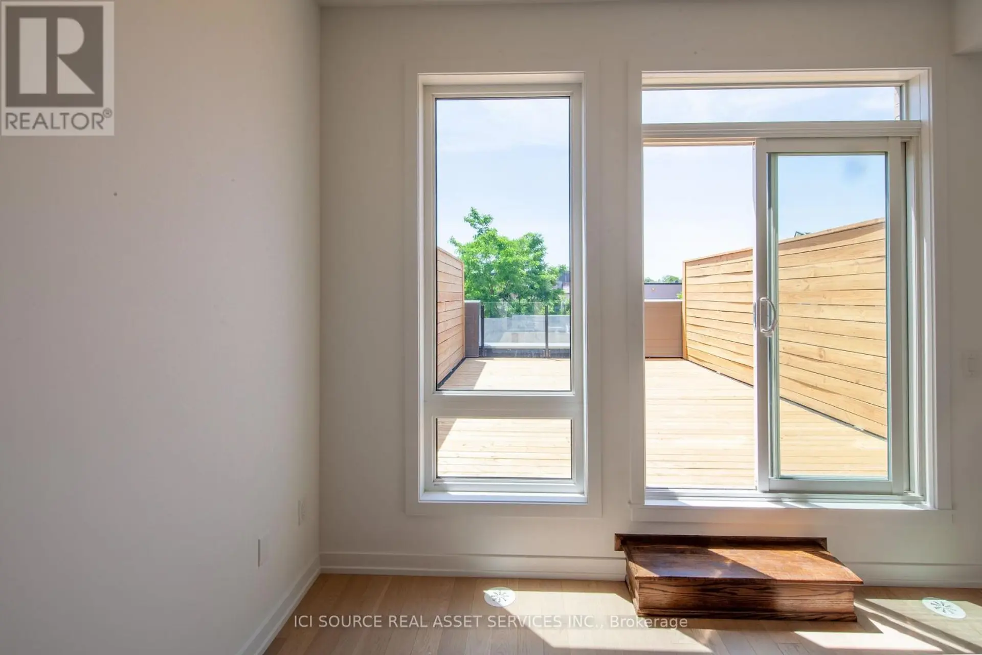 66B PERTH AVENUE - Image 3
