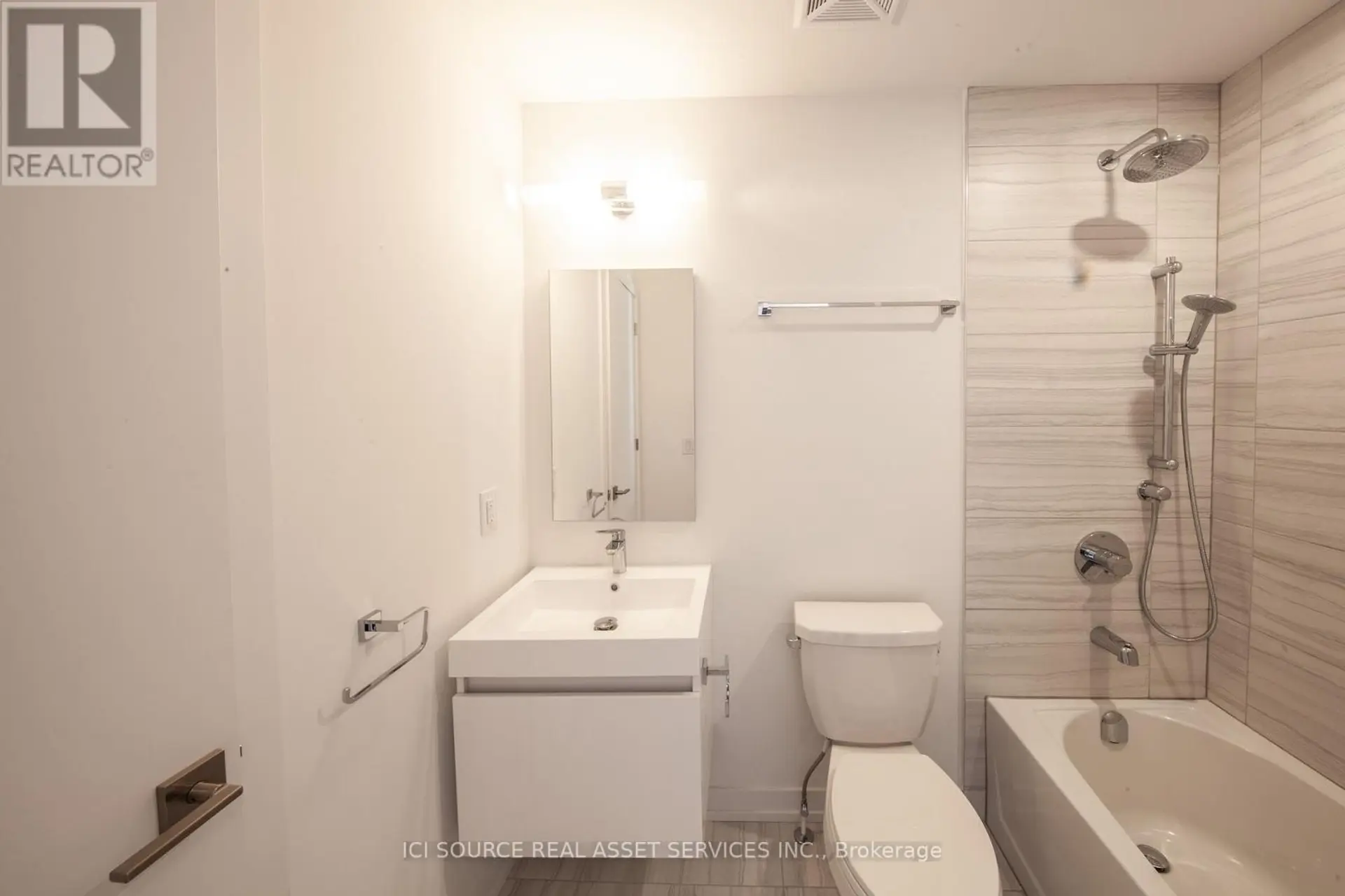 66B PERTH AVENUE - Image 7