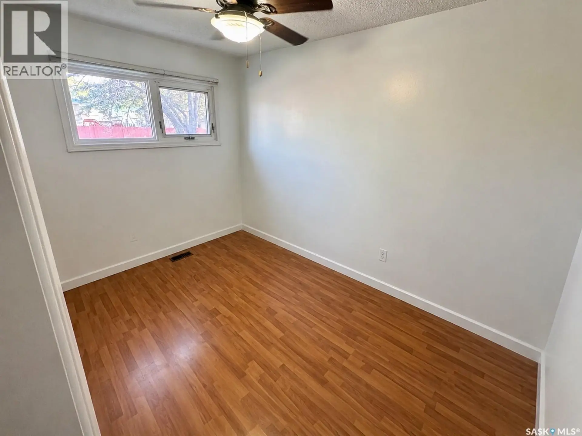 1410 4th AVENUE N - Image 6