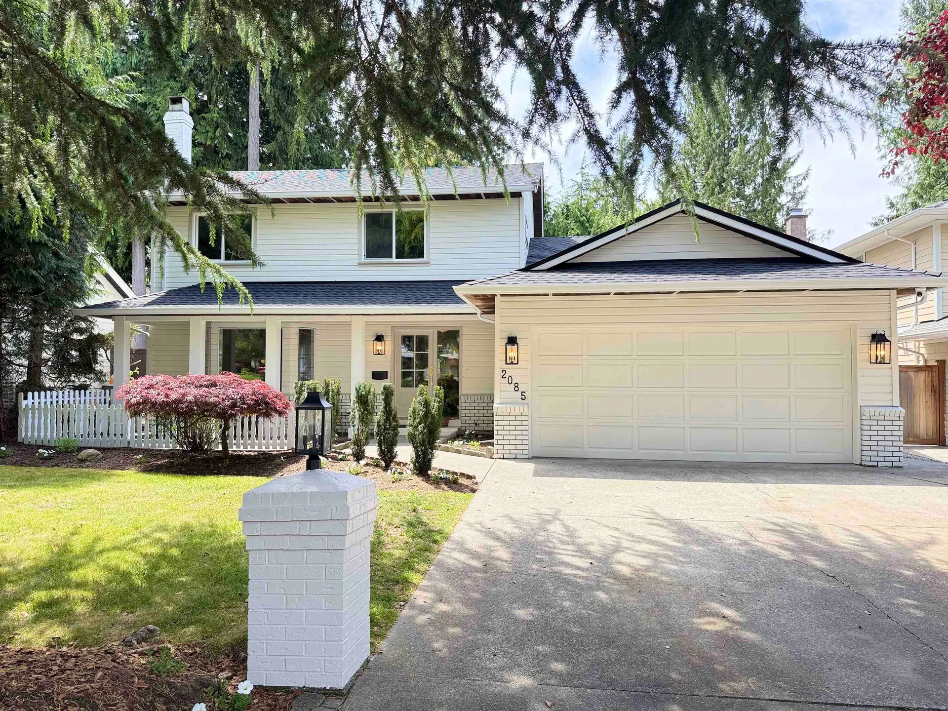 Property at 2085 Ocean Forest Drive, Surrey, BC