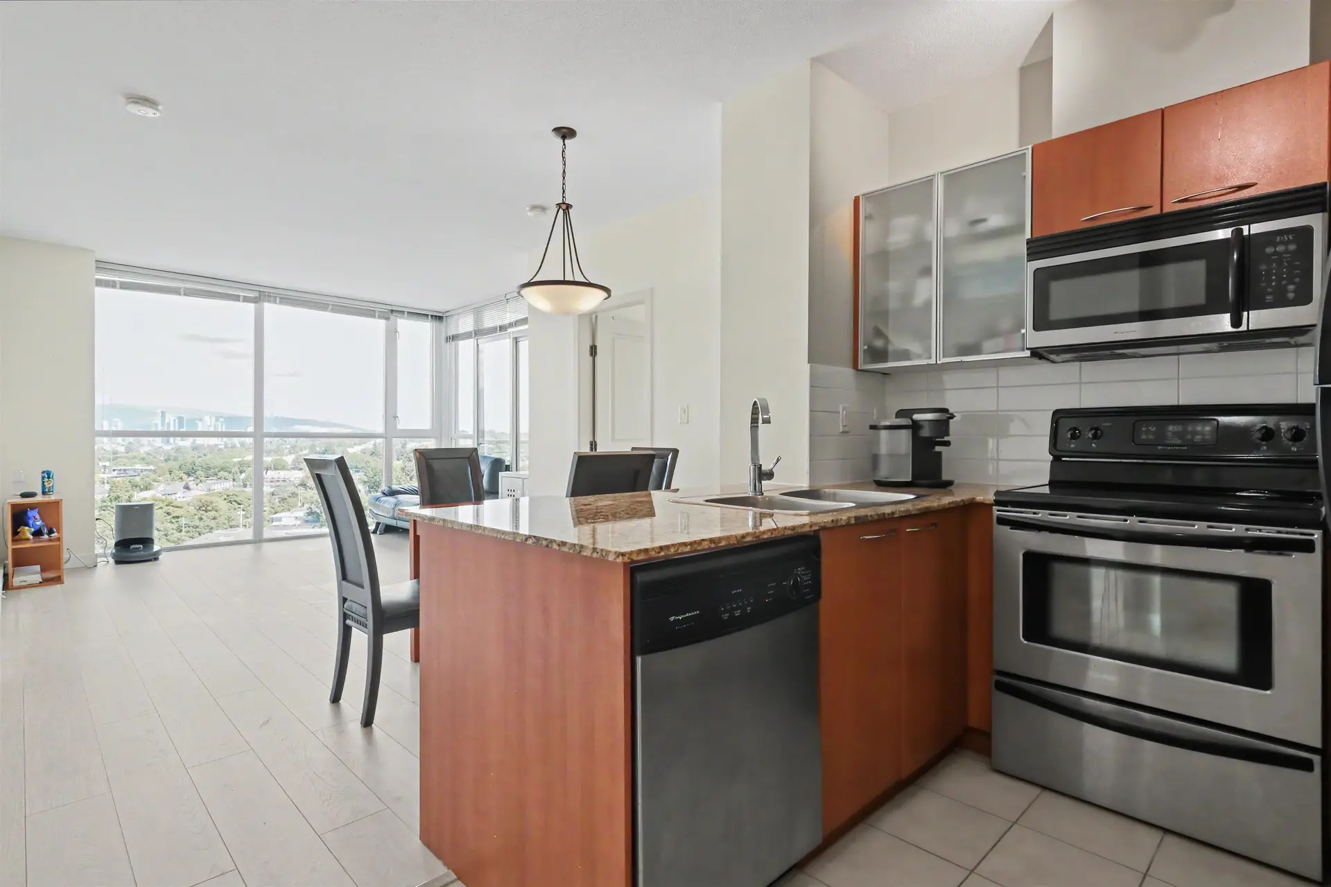 #1307 4028 Knight Street - Image 7