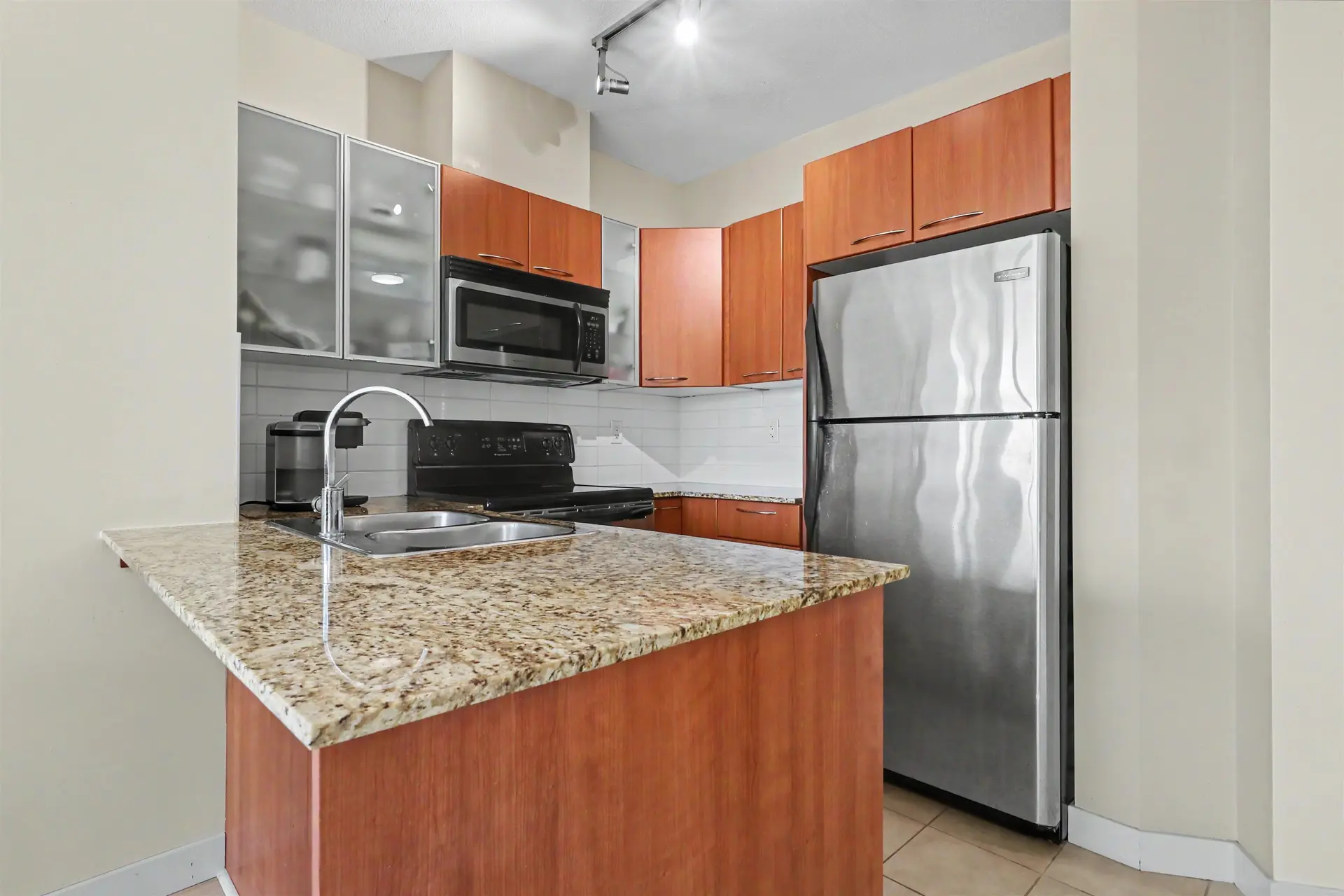 #1307 4028 Knight Street - Image 8
