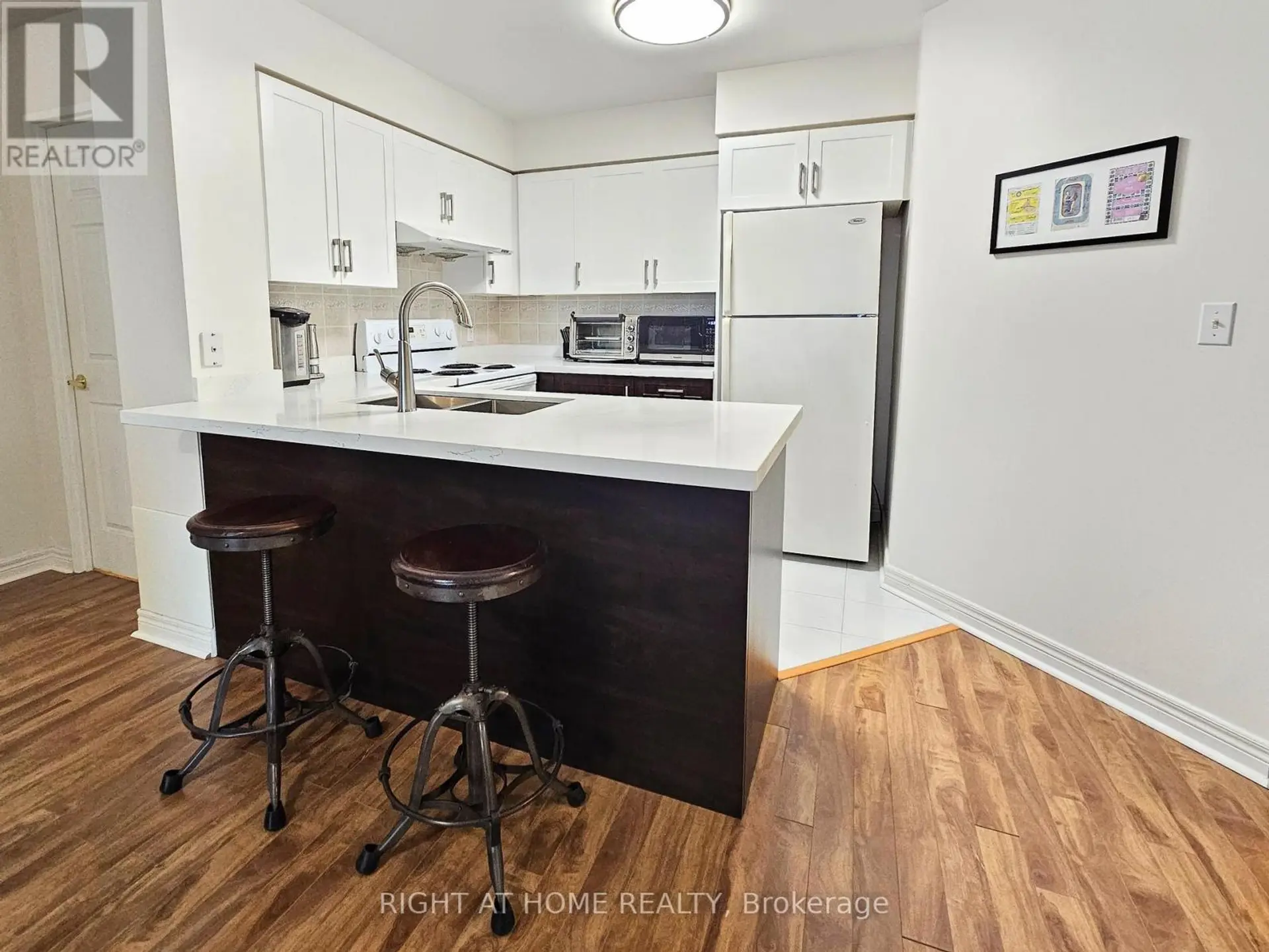 #1511 23 HOLLYWOOD AVENUE - Image 6
