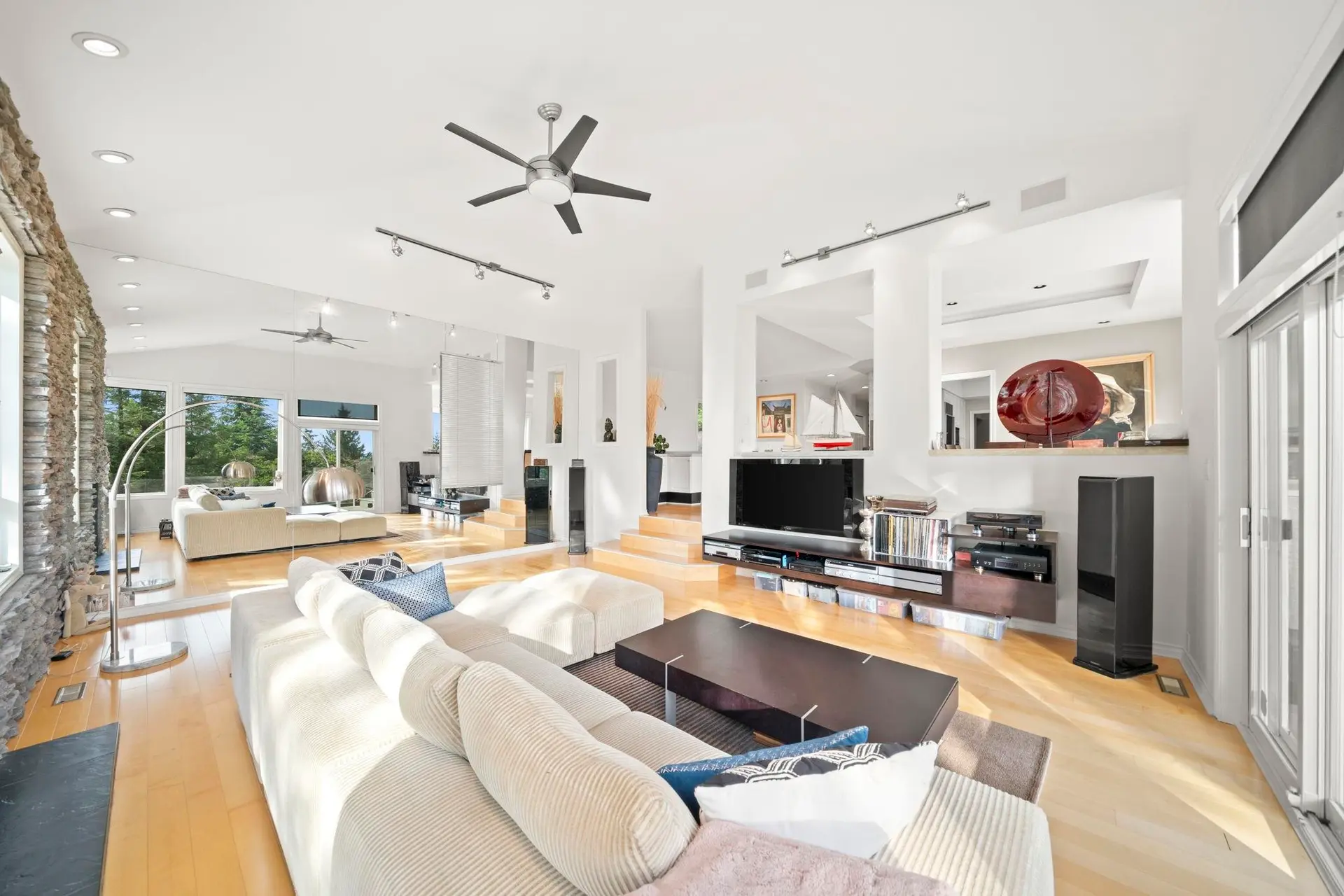 Property at 463 Ventura Crescent, North Vancouver, BC