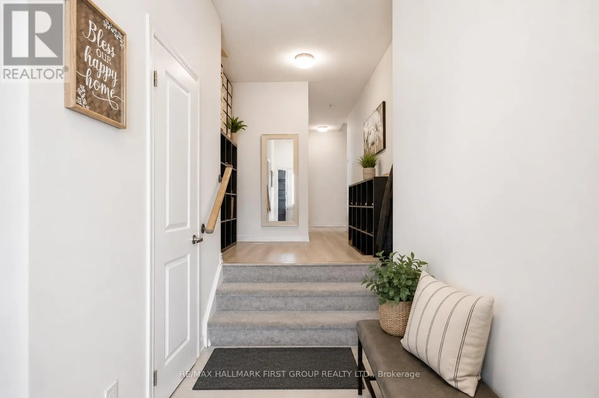 2019 CAMERON LOTT CRESCENT - Image 4