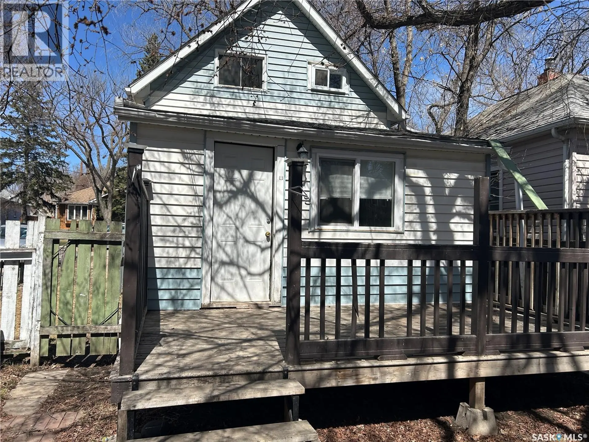 607 28th STREET W - Image 12