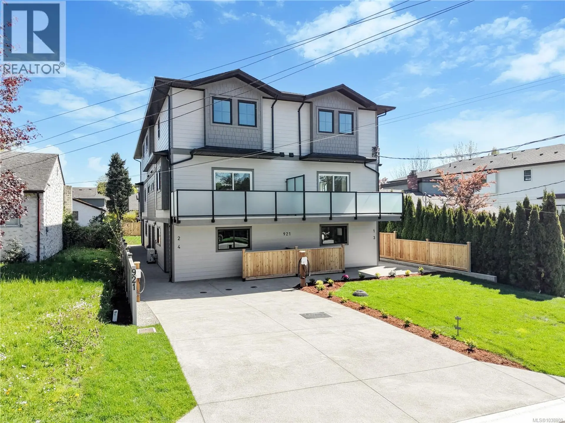 Property at #4 921 Dale St, Saanich, BC