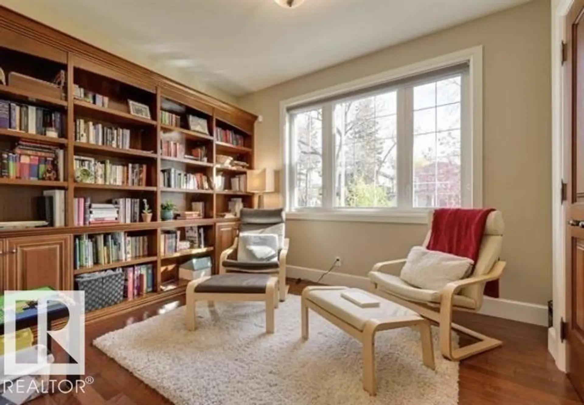 10836 130 Street NW - Image 8