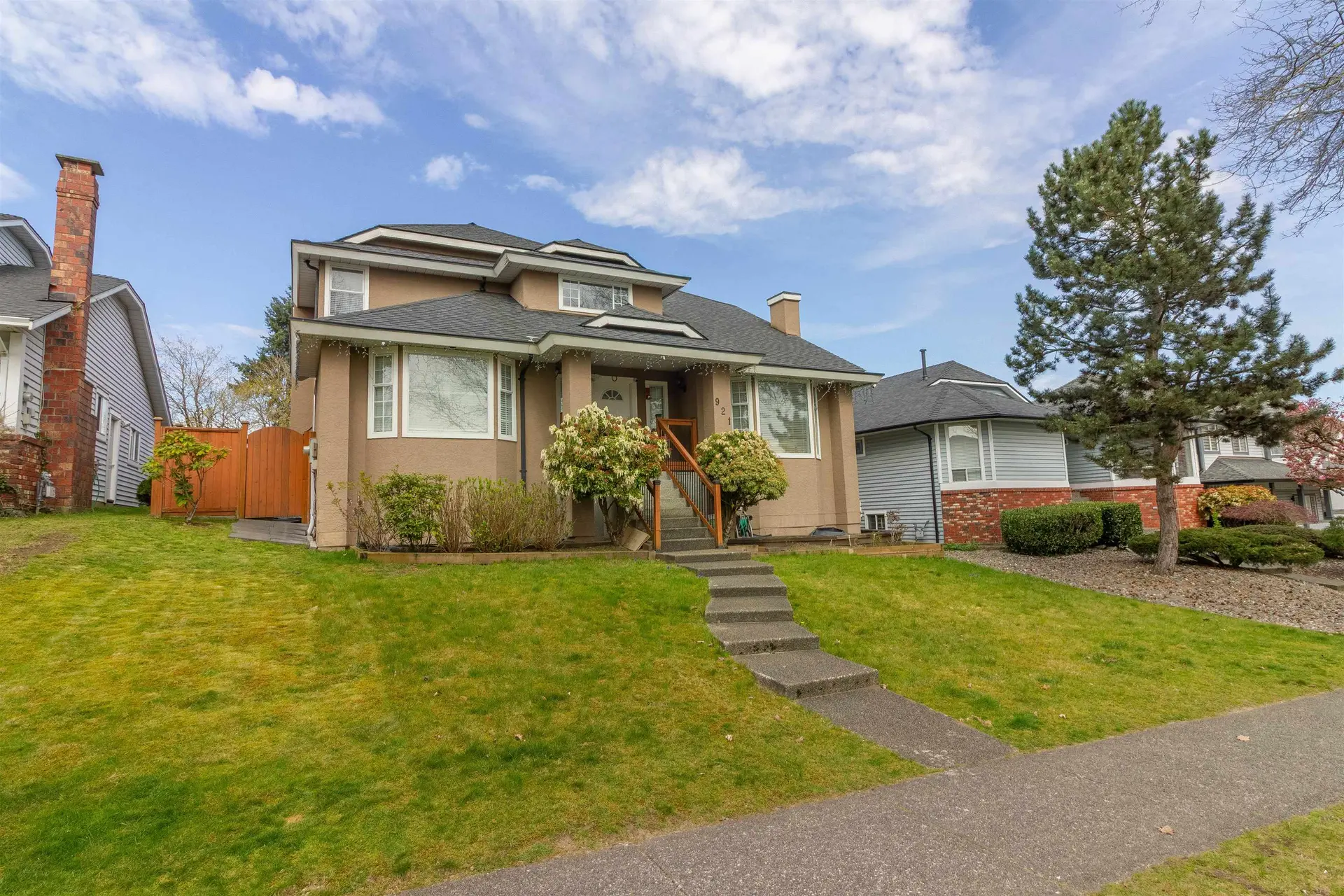 Property at 921 Citadel Drive, Port Coquitlam, BC