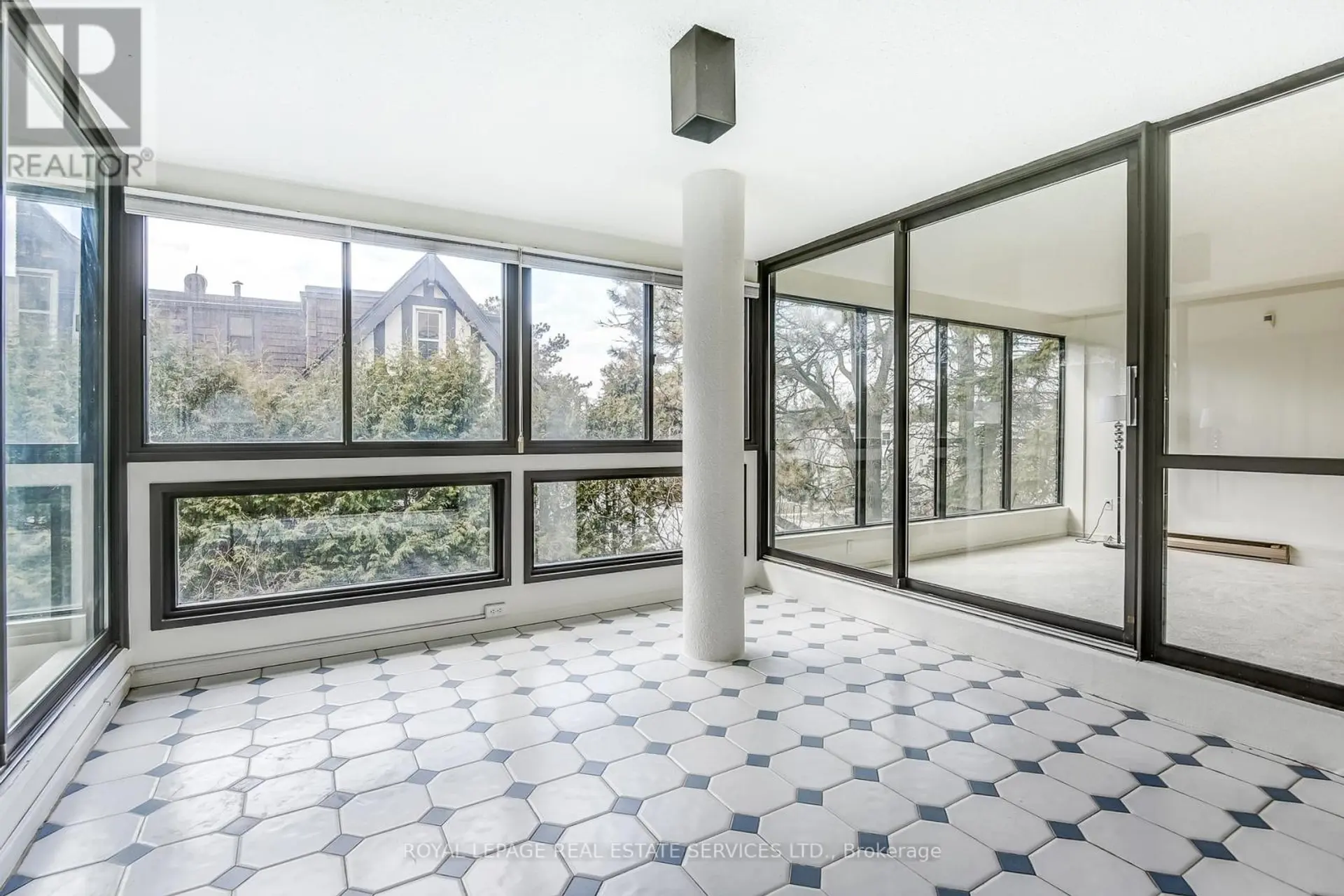 #303 2545 BLOOR STREET W - Image 15