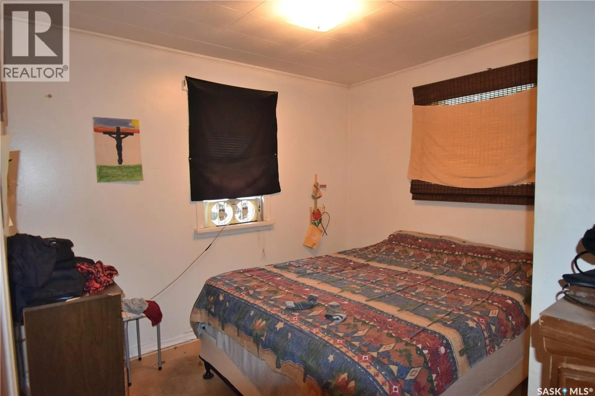 579 25th STREET E - Image 6