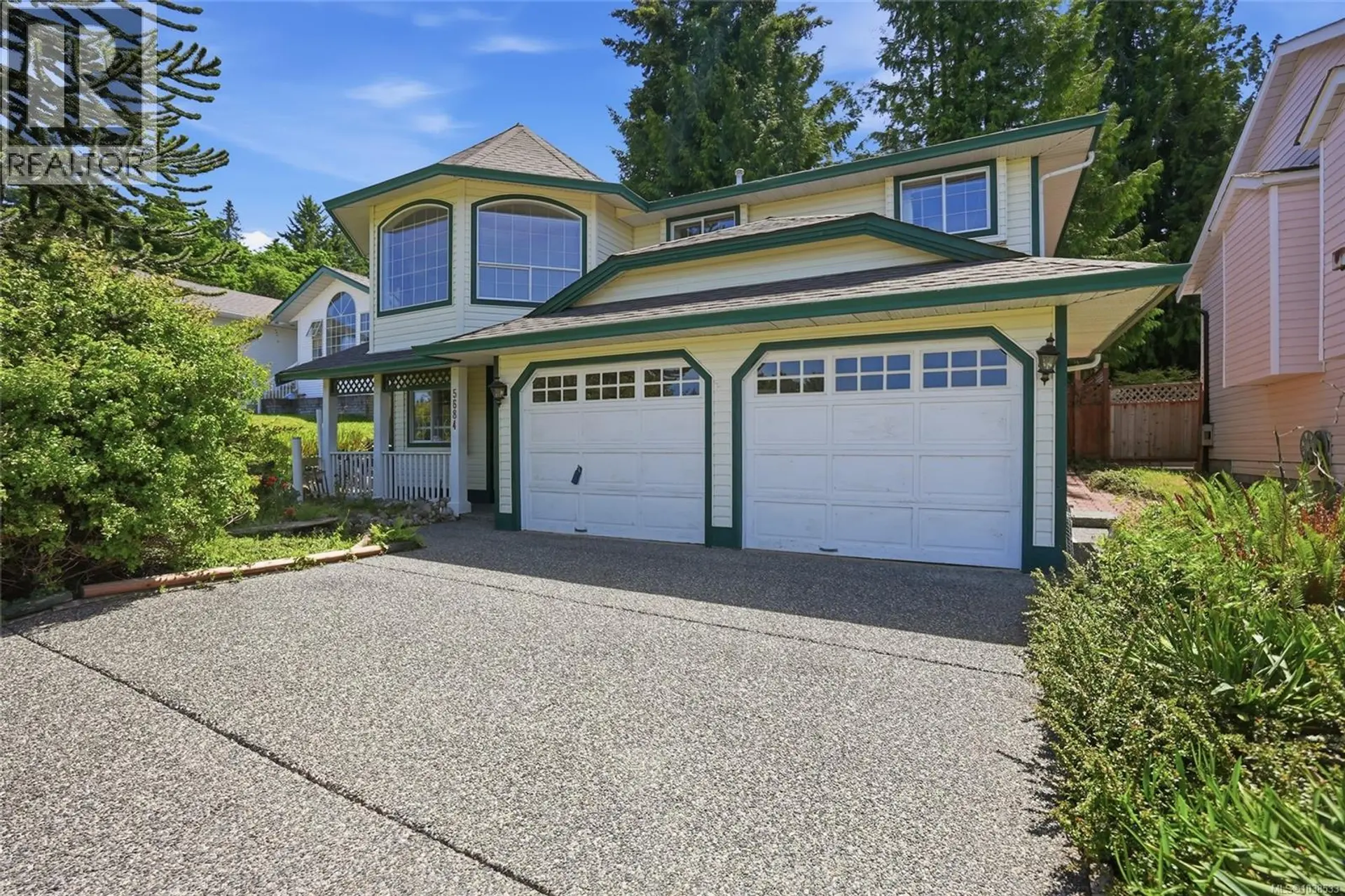 Property at 5684 Carrington Rd, Nanaimo, BC