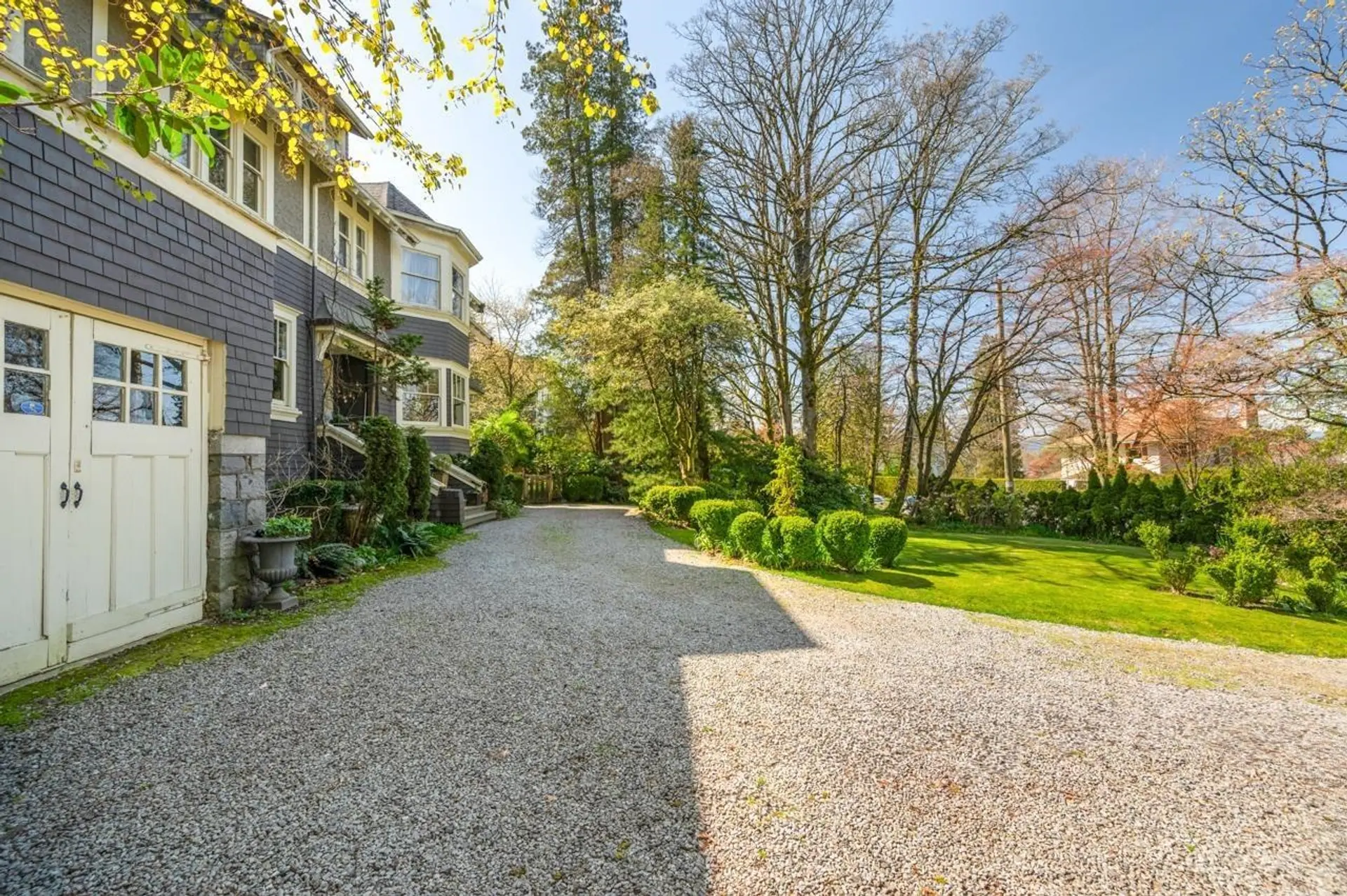 1650 Cedar Crescent - Image 5