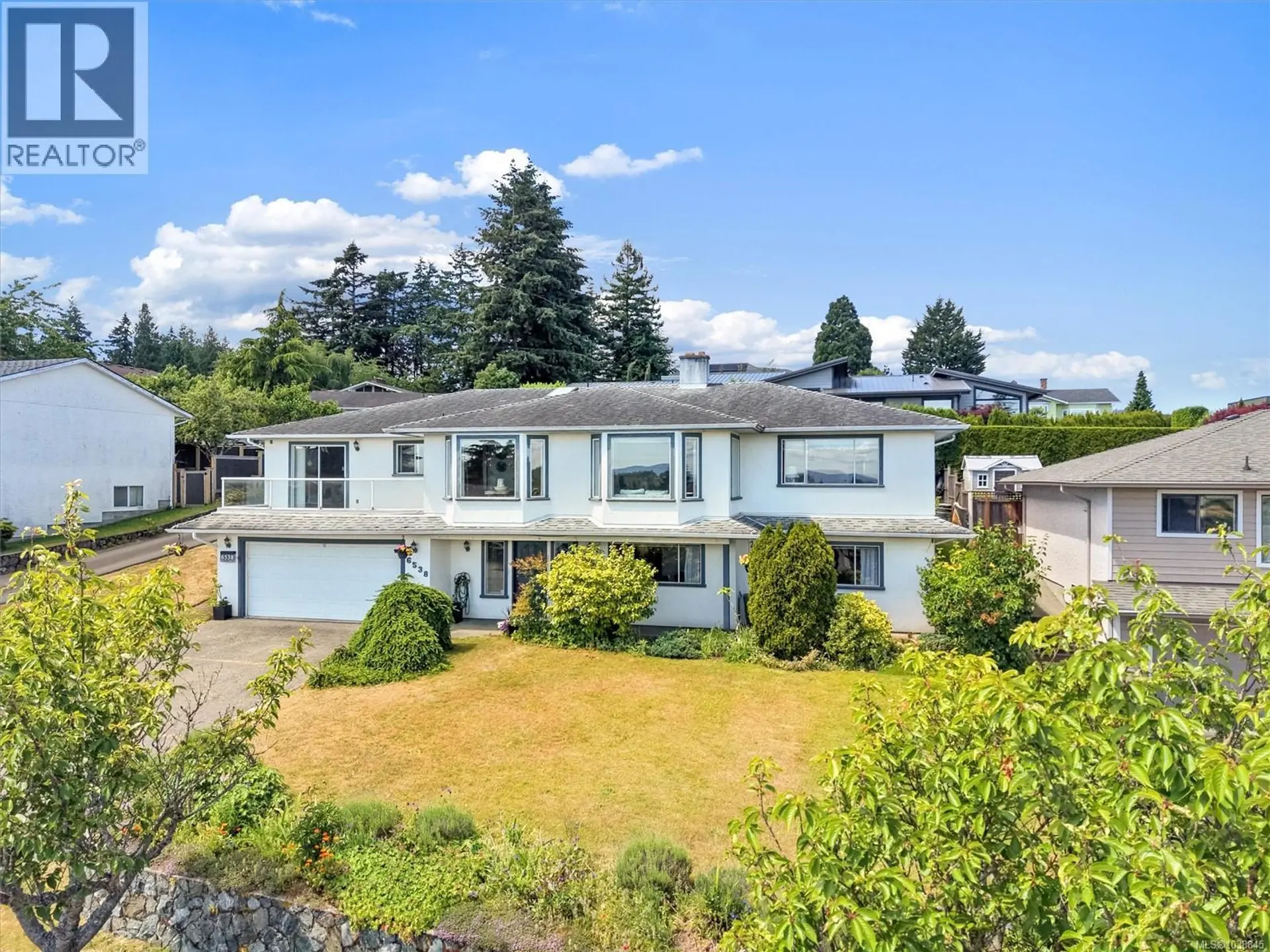 Property at 6538 Bella Vista Dr, Central Saanich, BC