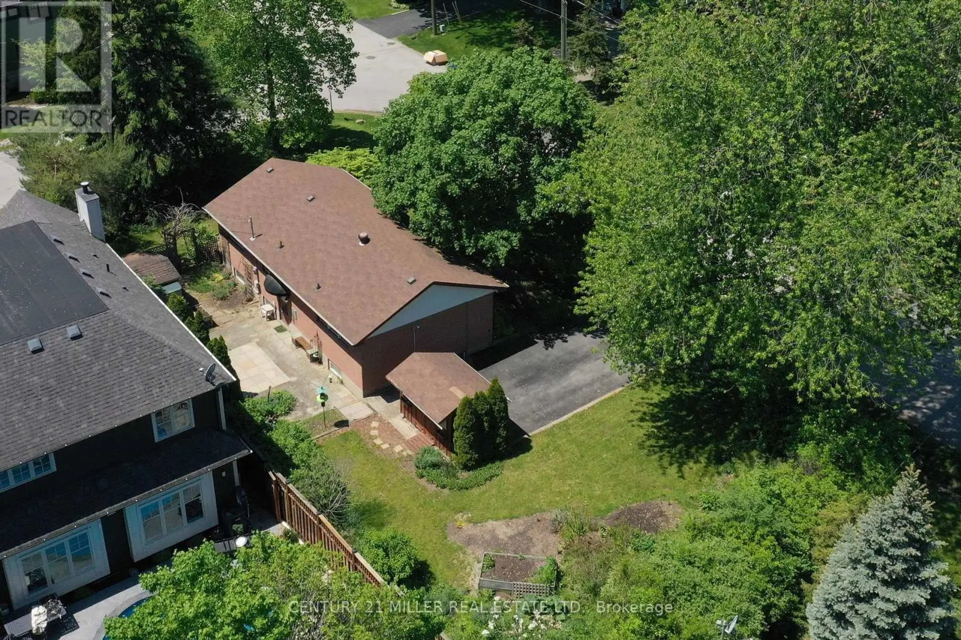 1304 AVON CRESCENT - Image 5