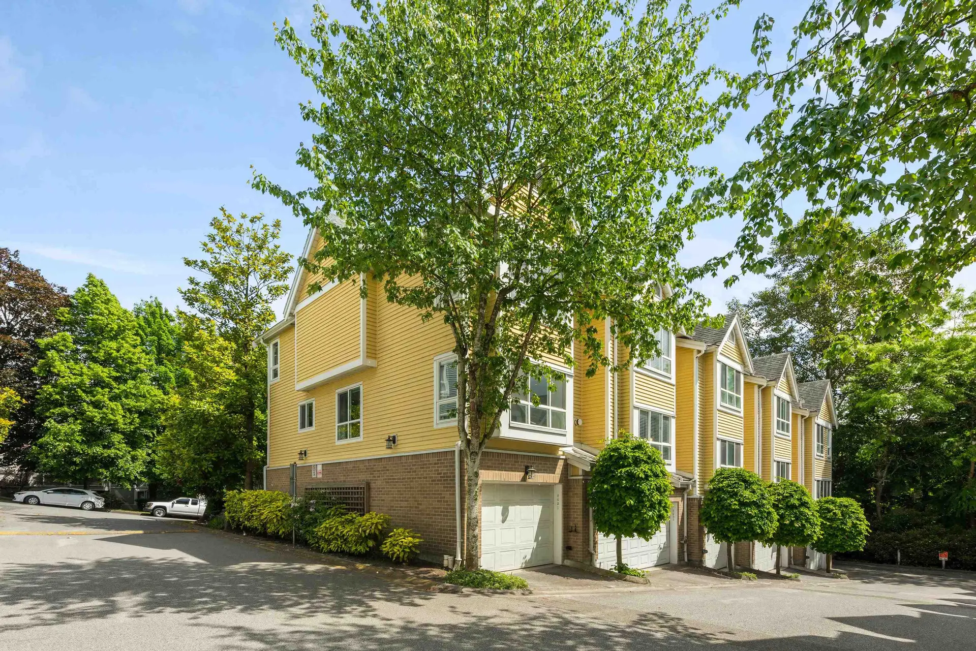 8431 Jellicoe Street - Image 2