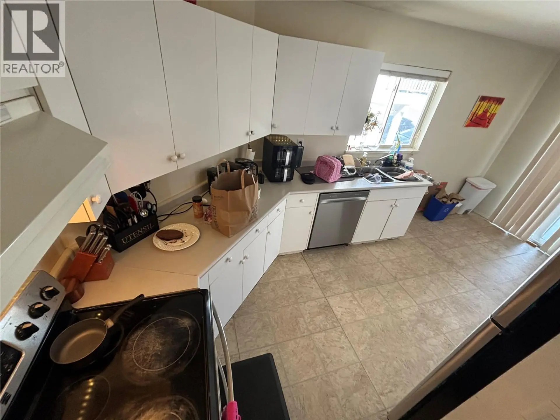 741 Dunrobin Drive - Image 16