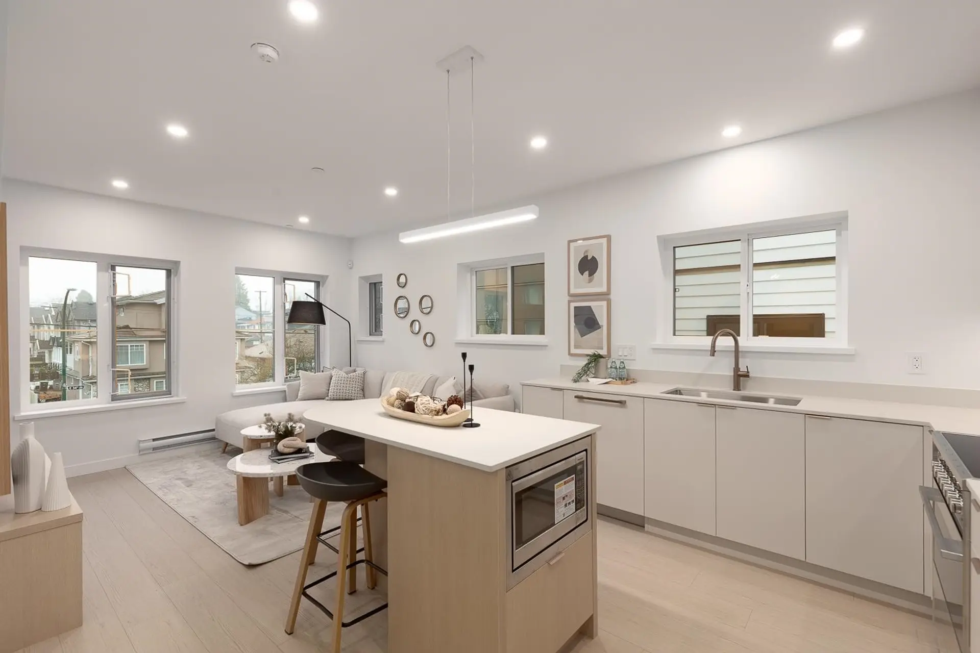 #209 2339 E 34th Avenue - Image 3