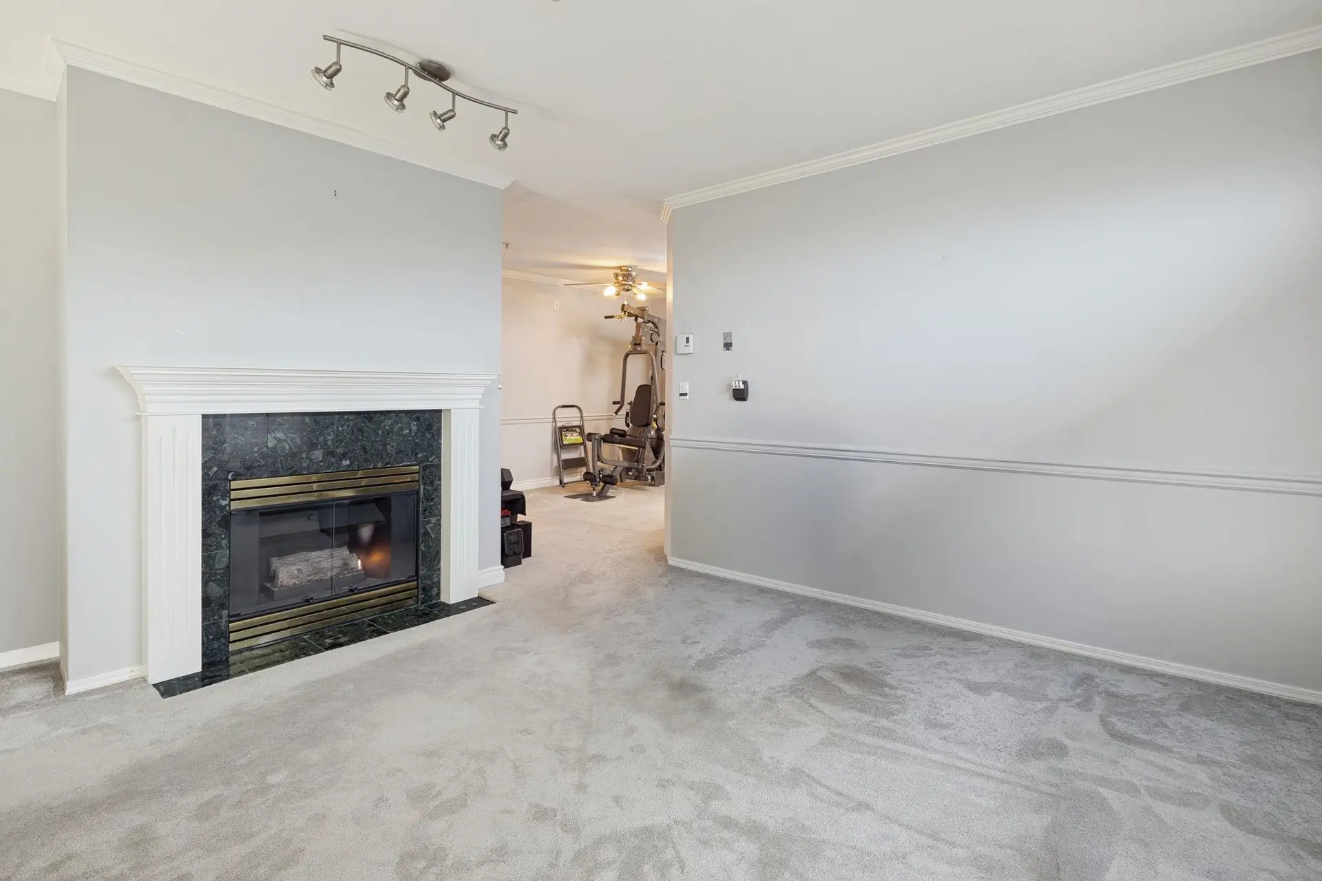 #305 5977 177b Street - Image 3
