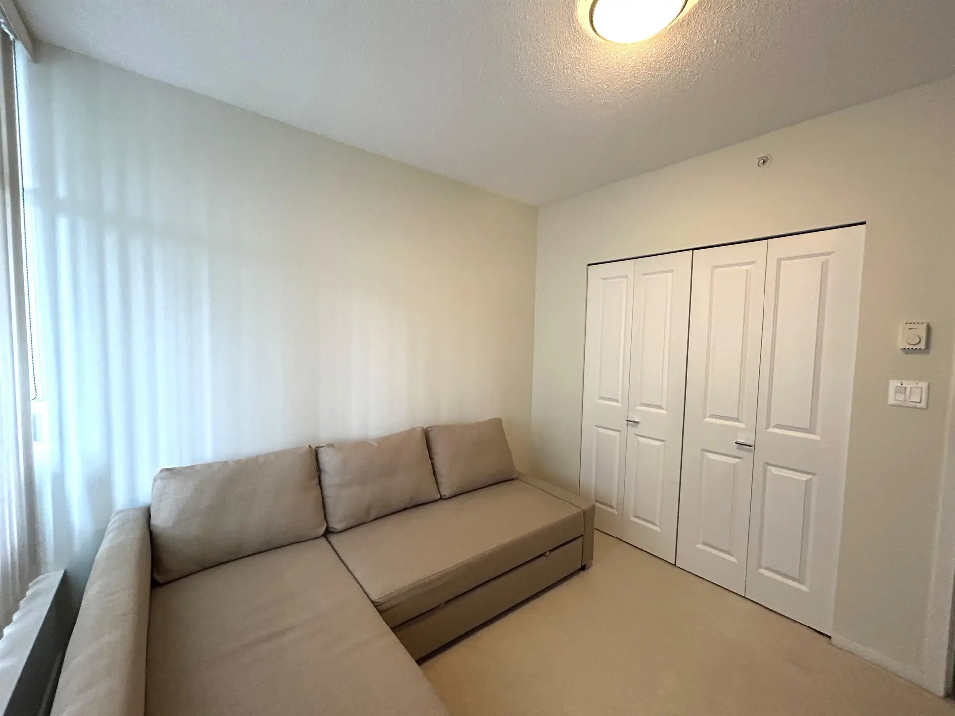 #307 3102 Windsor Gate - Image 6