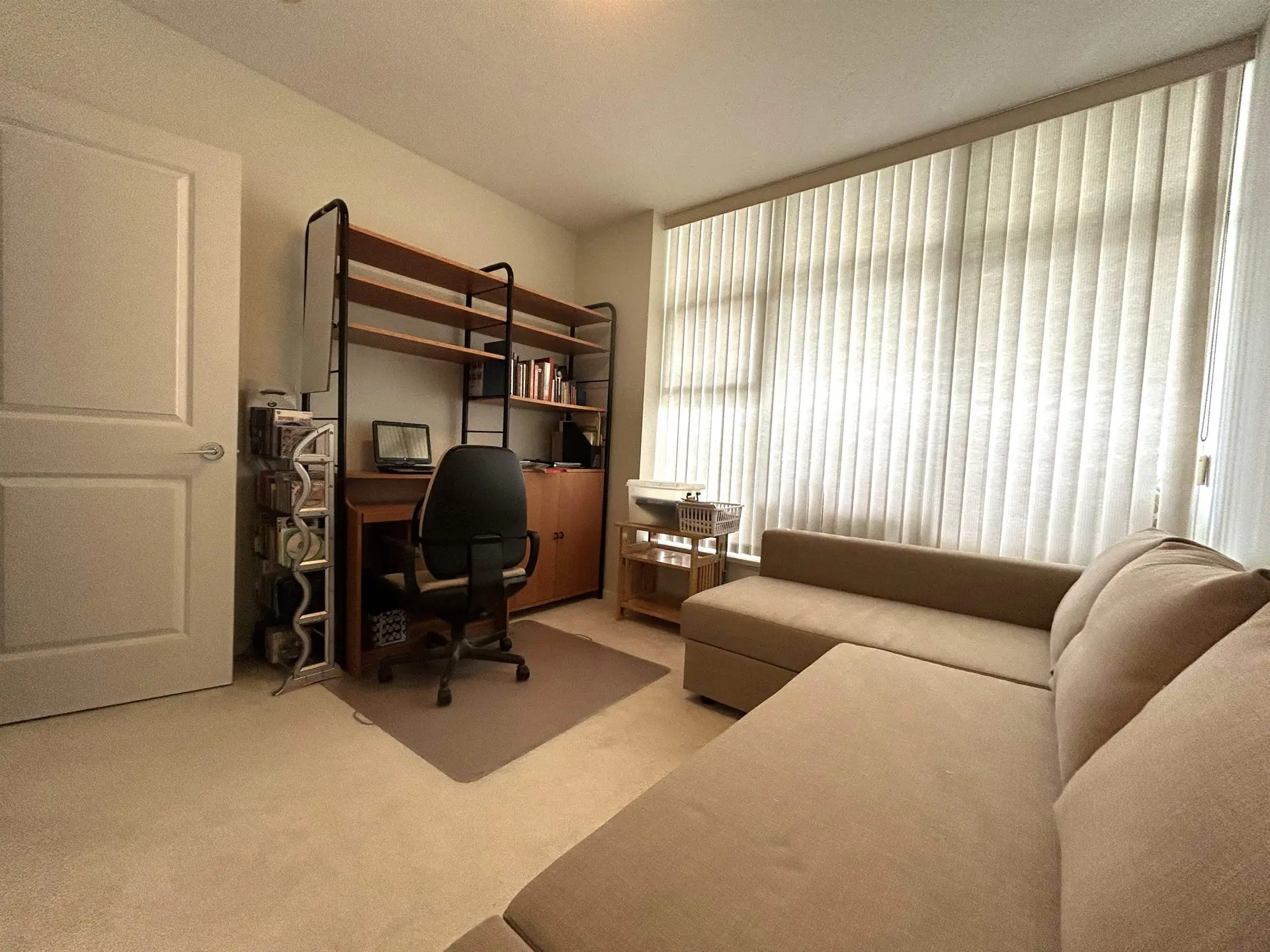 #307 3102 Windsor Gate - Image 7