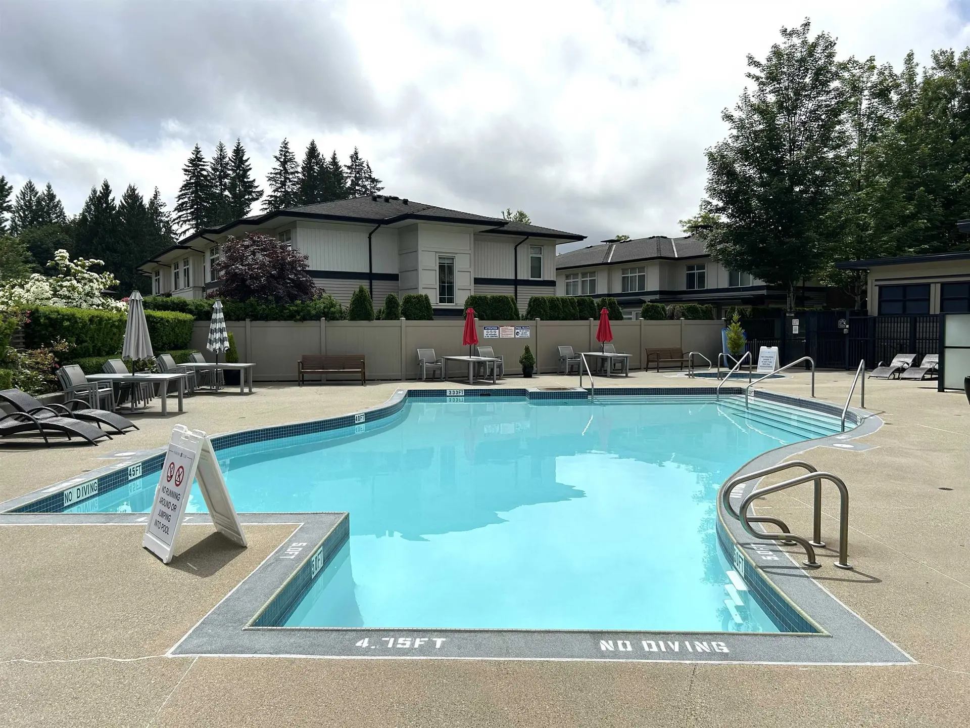 #307 3102 Windsor Gate - Image 9