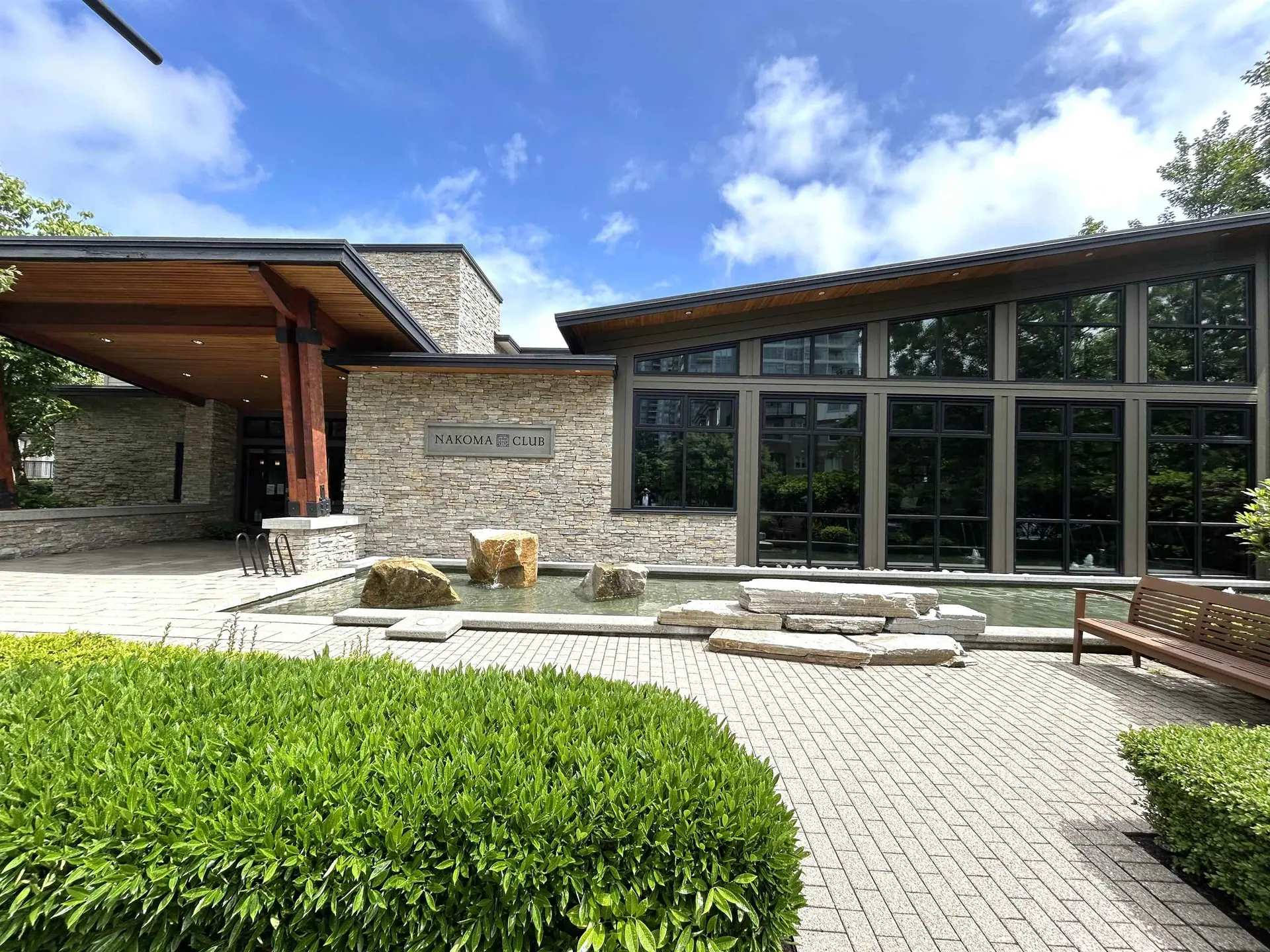 #307 3102 Windsor Gate - Image 8