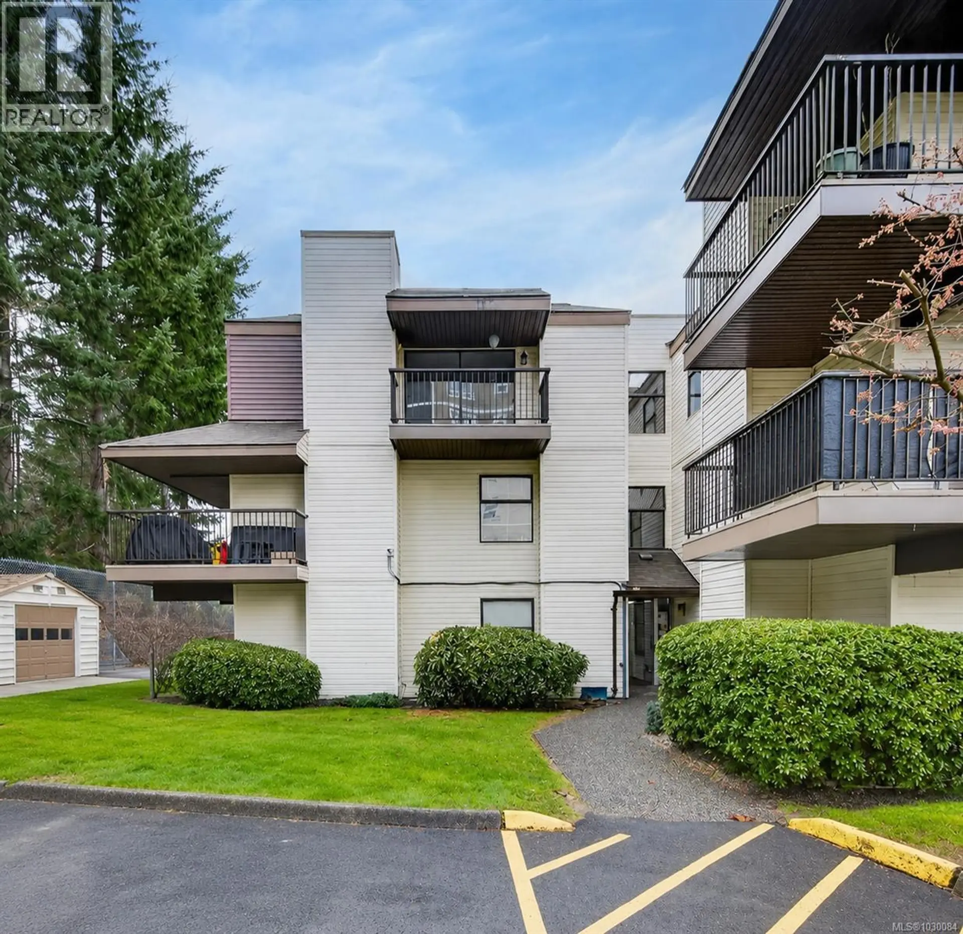 Property at #312 585 DOGWOOD St S, Campbell River, BC