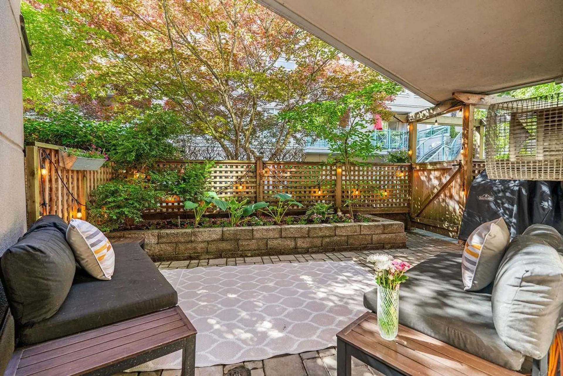 Property at #C2 332 Lonsdale Avenue, North Vancouver, BC
