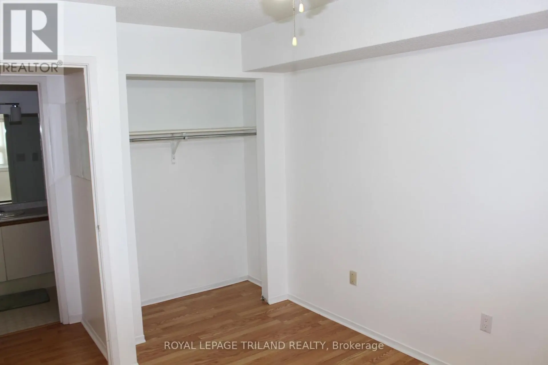 #218 9 JACKSWAY CRESCENT - Image 11
