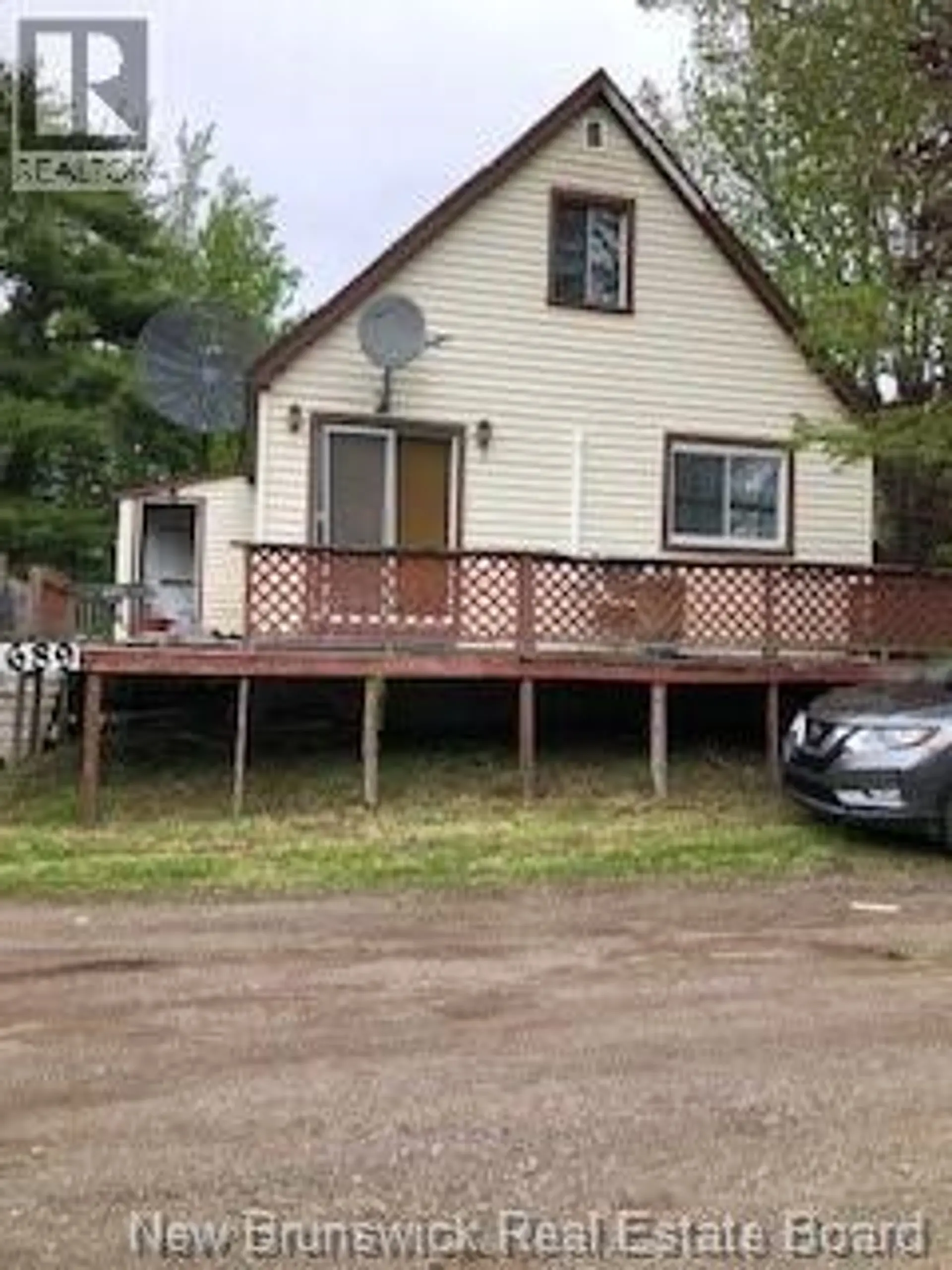 689 Salisbury Road - Image 1