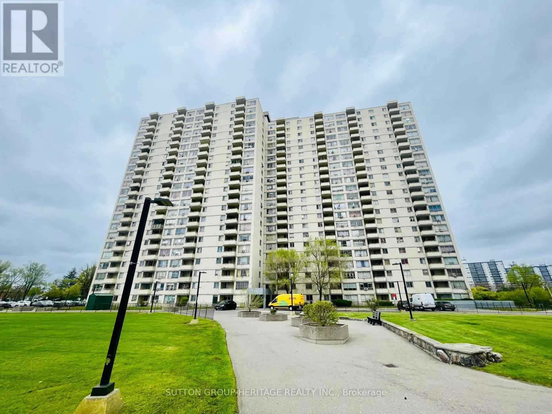 #1613 320 DIXON ROAD - Image 1