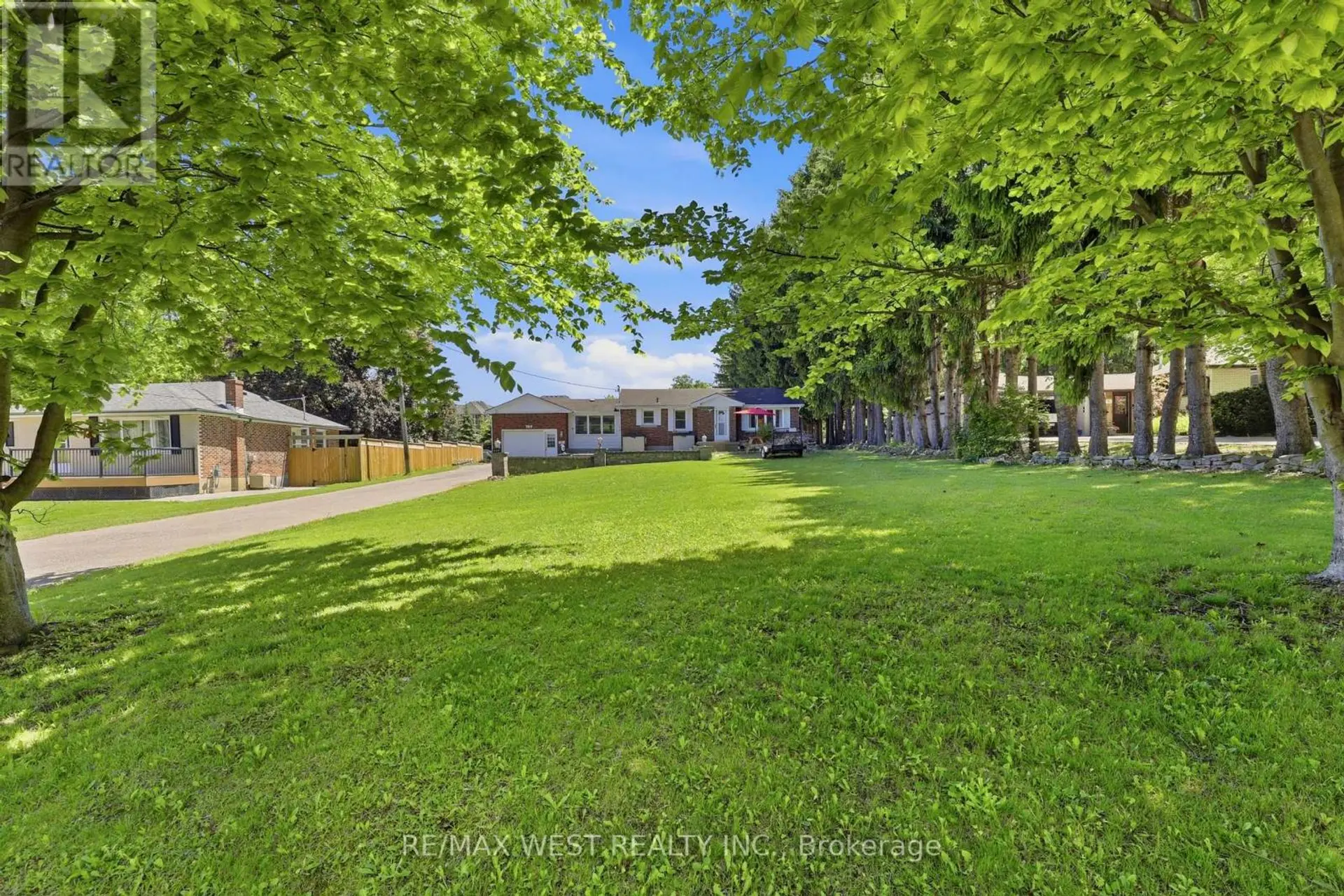 200 BOWER HILL ROAD - Image 2