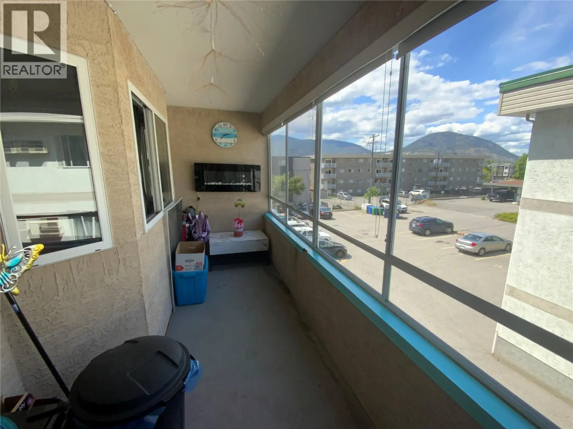 #204 865 Main Street - Image 12