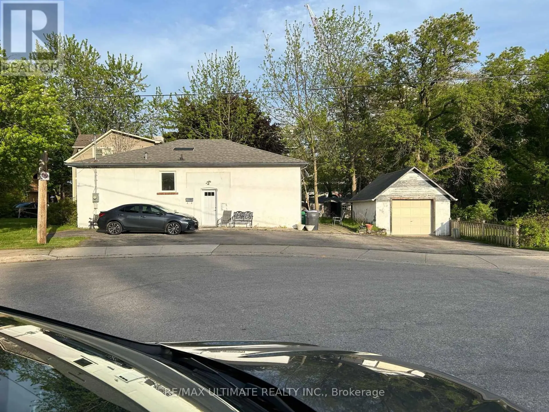 1076 DIXIE ROAD - Image 6