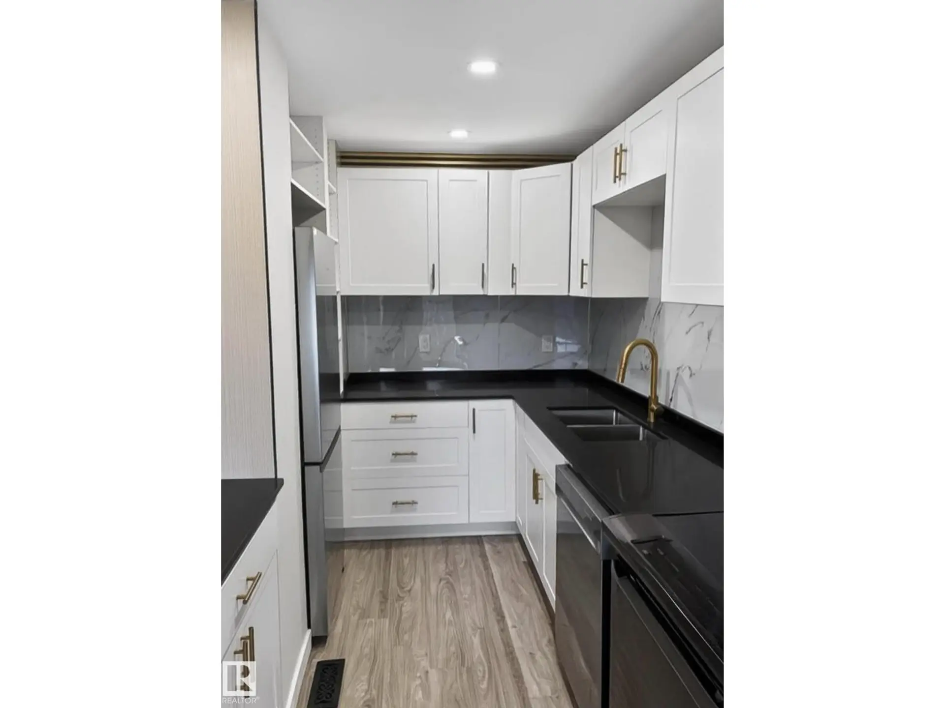 13833 24 ST W NW - Image 2
